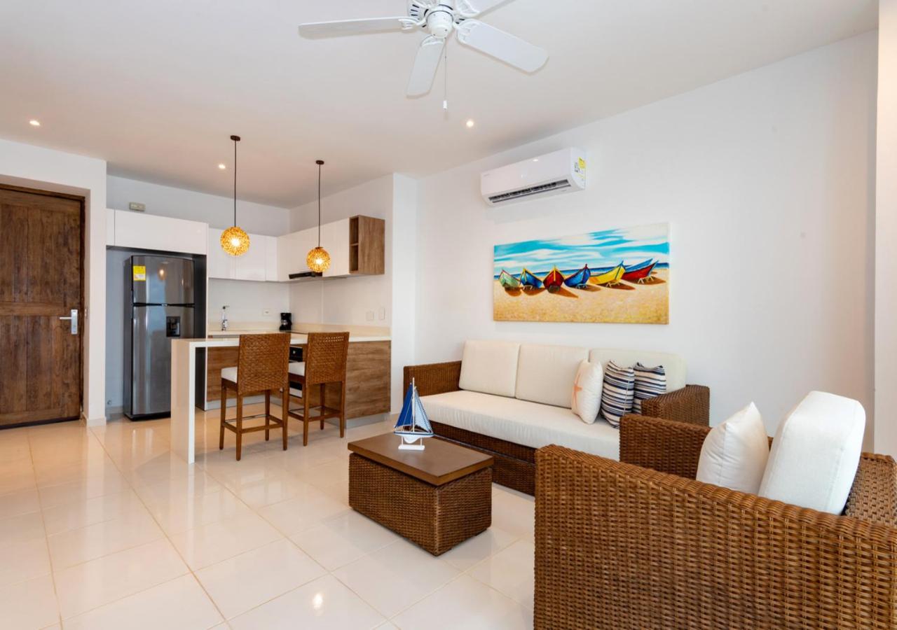 One-Bedroom Apartment - Photo 3