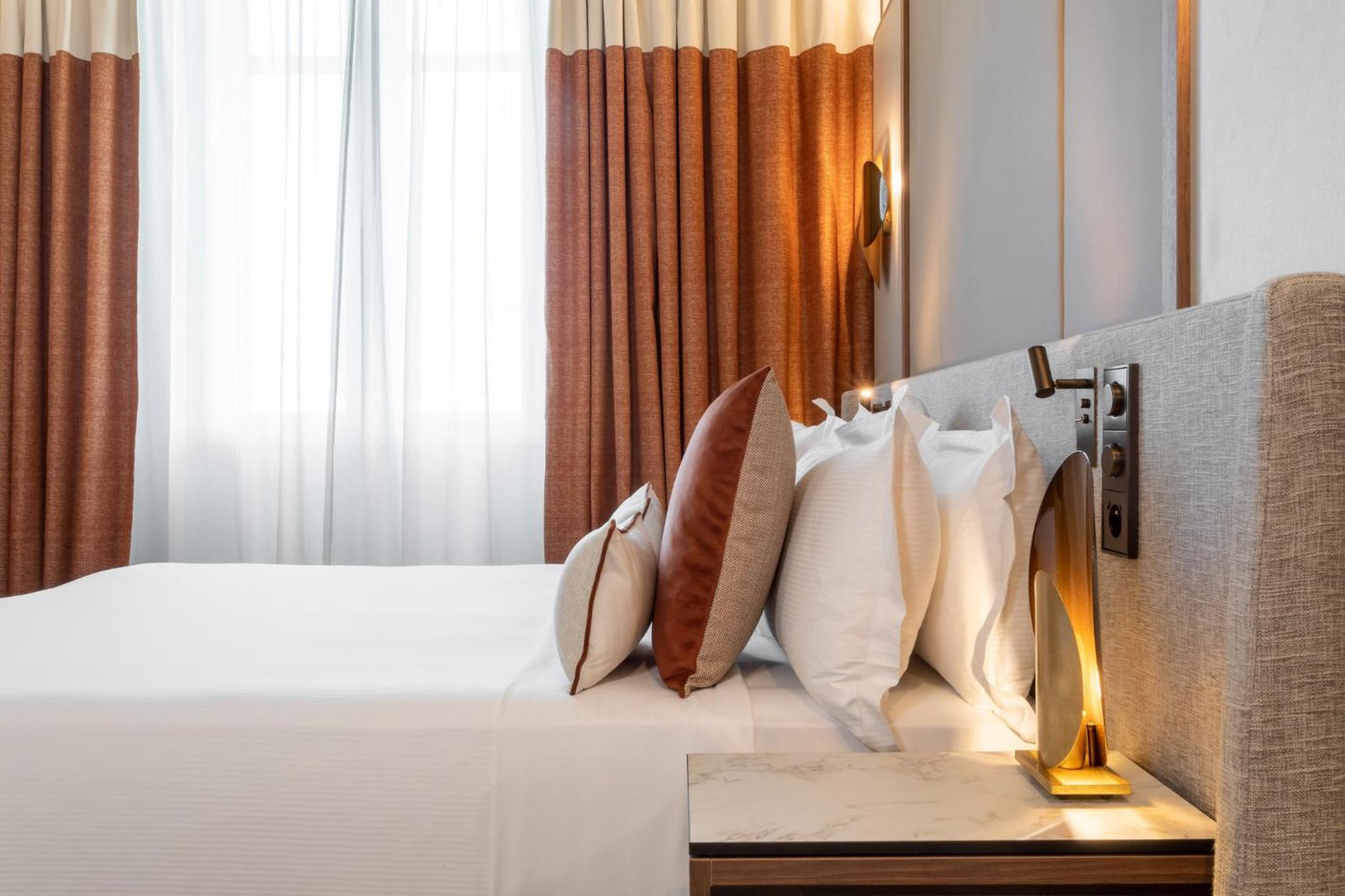 Junior King Suite with Balcony