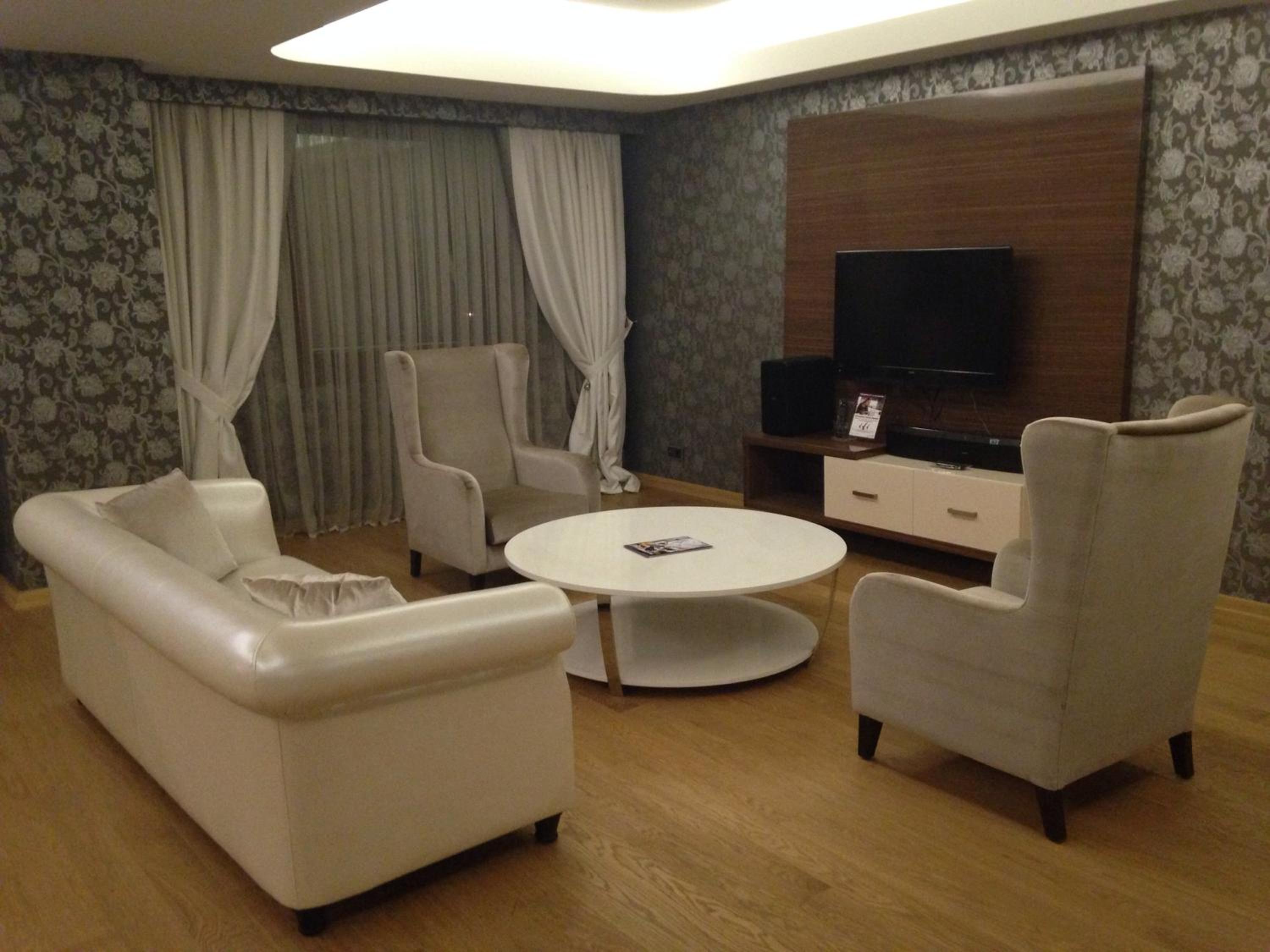 Presidential Suite photo 3