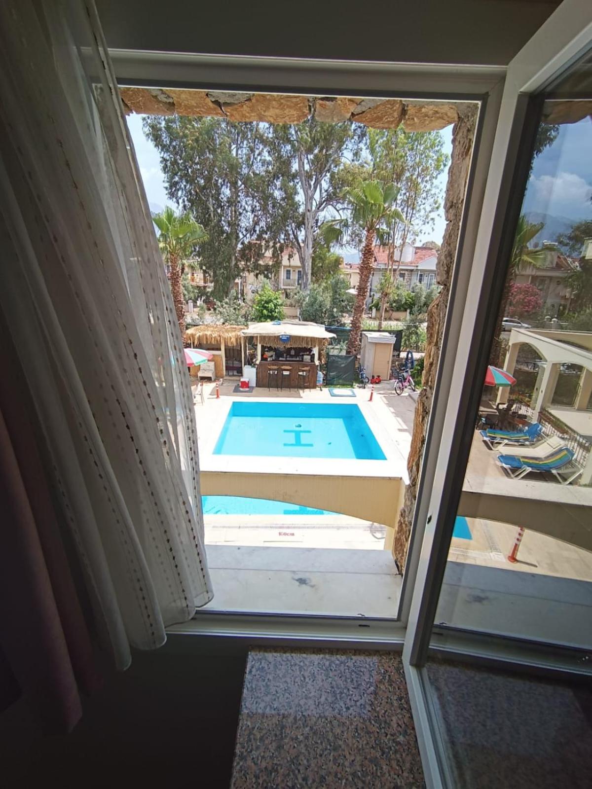 Apartment with Pool View  - Photo 44