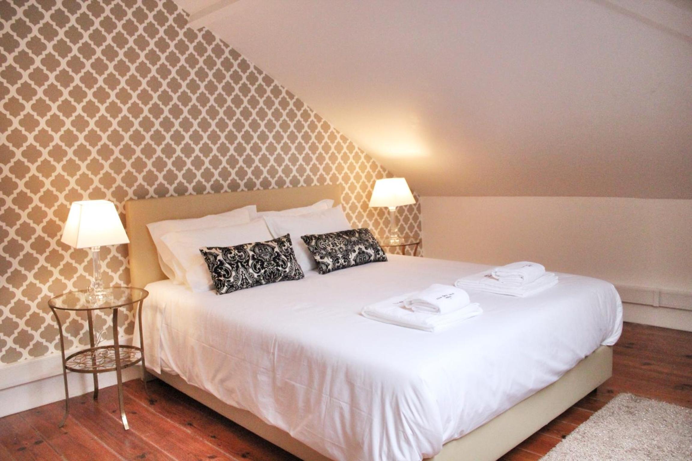 Standard Double Room with Shared Bathroom photo 3