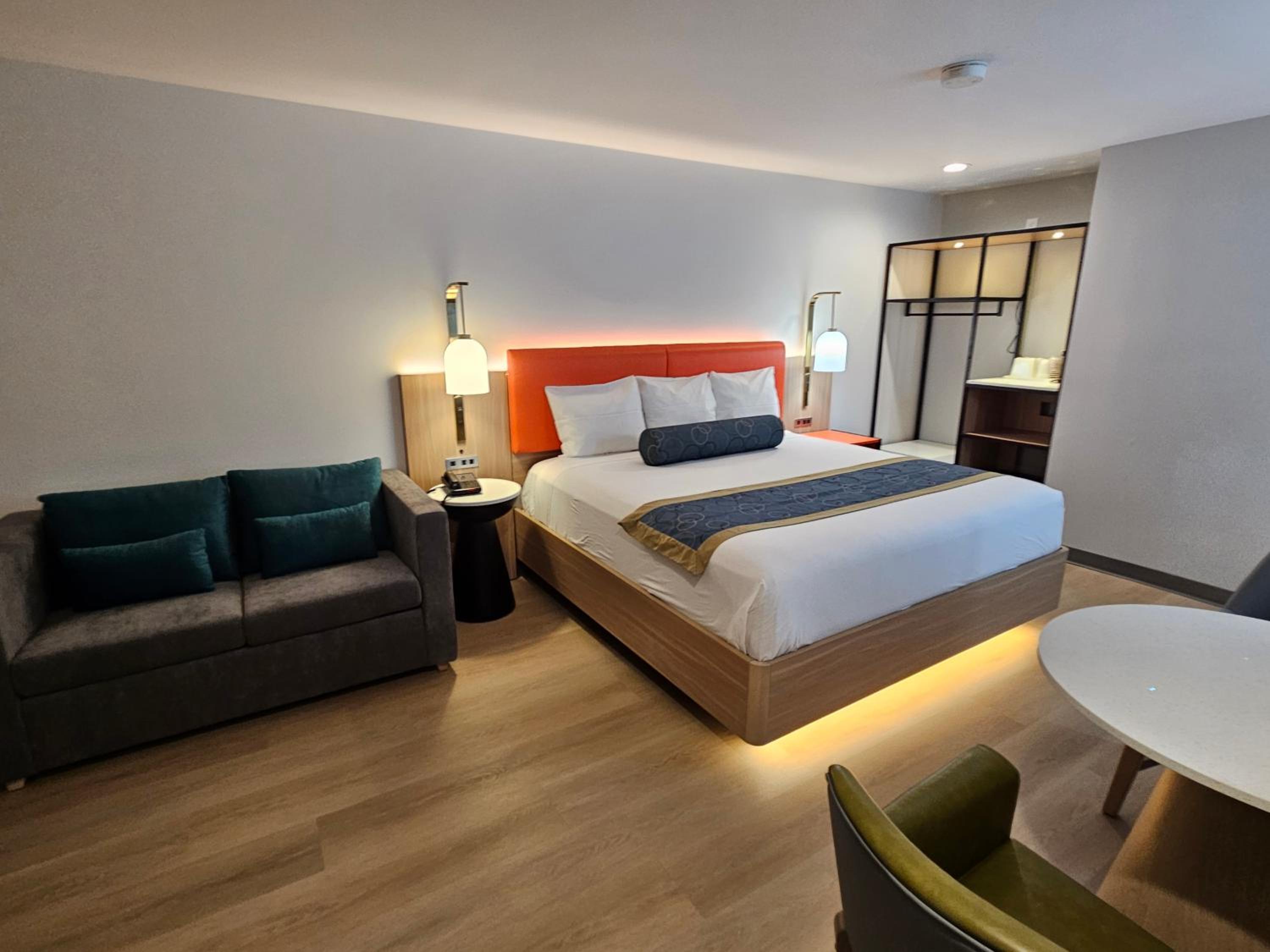 Duplex Suite