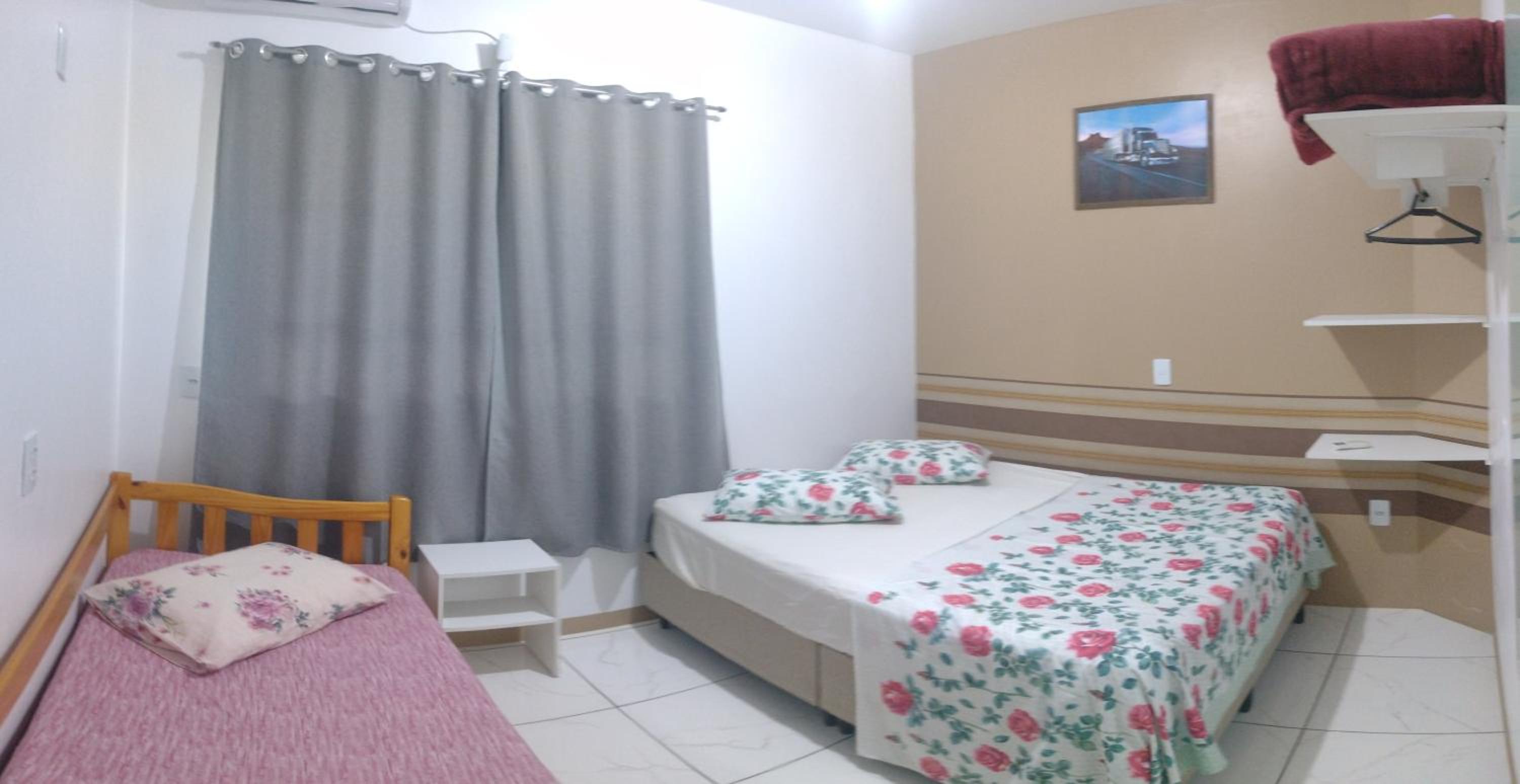 Two-Bedroom Apartment with Balcony photo 2