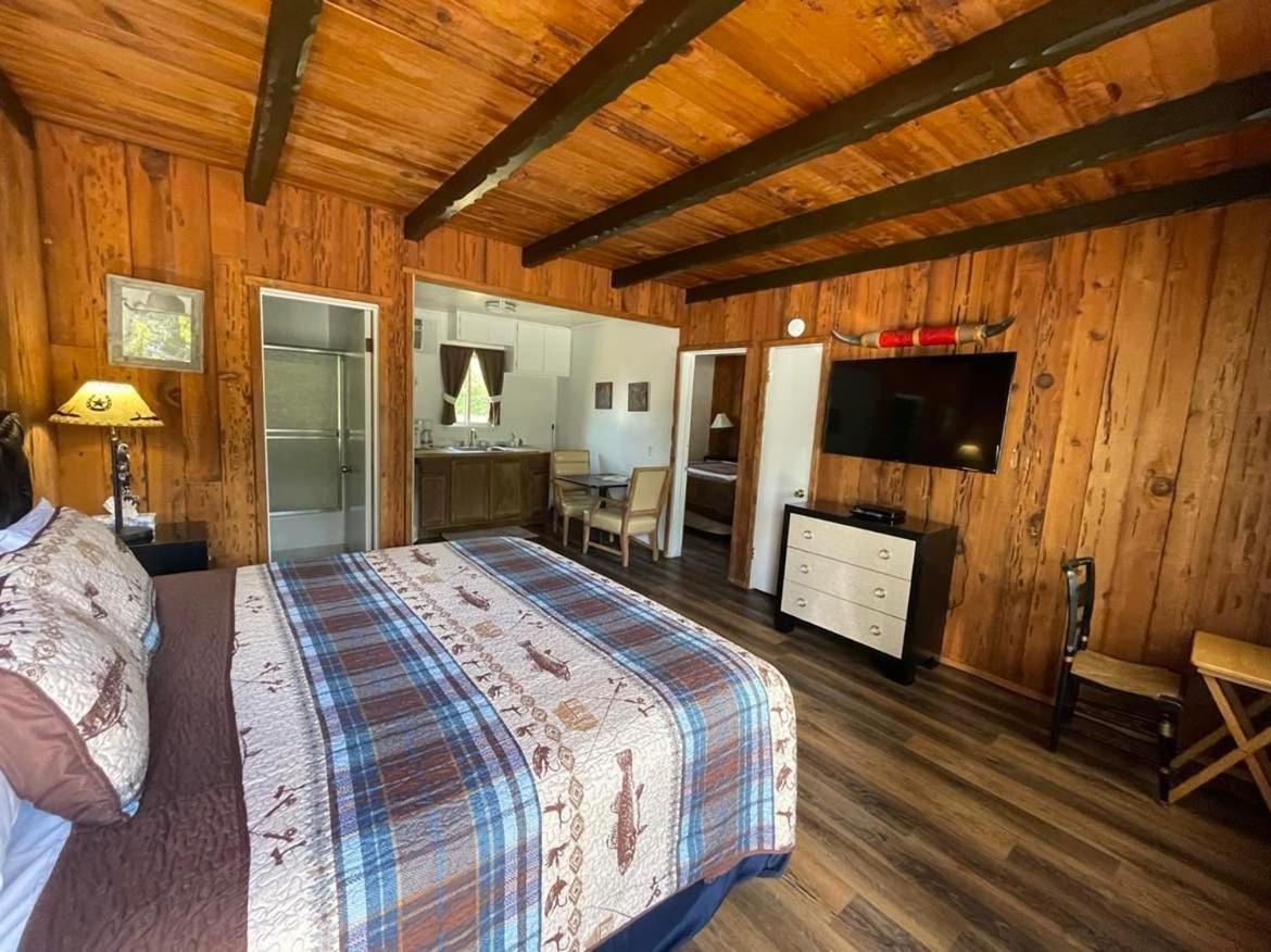 Family Suite - Photo 1