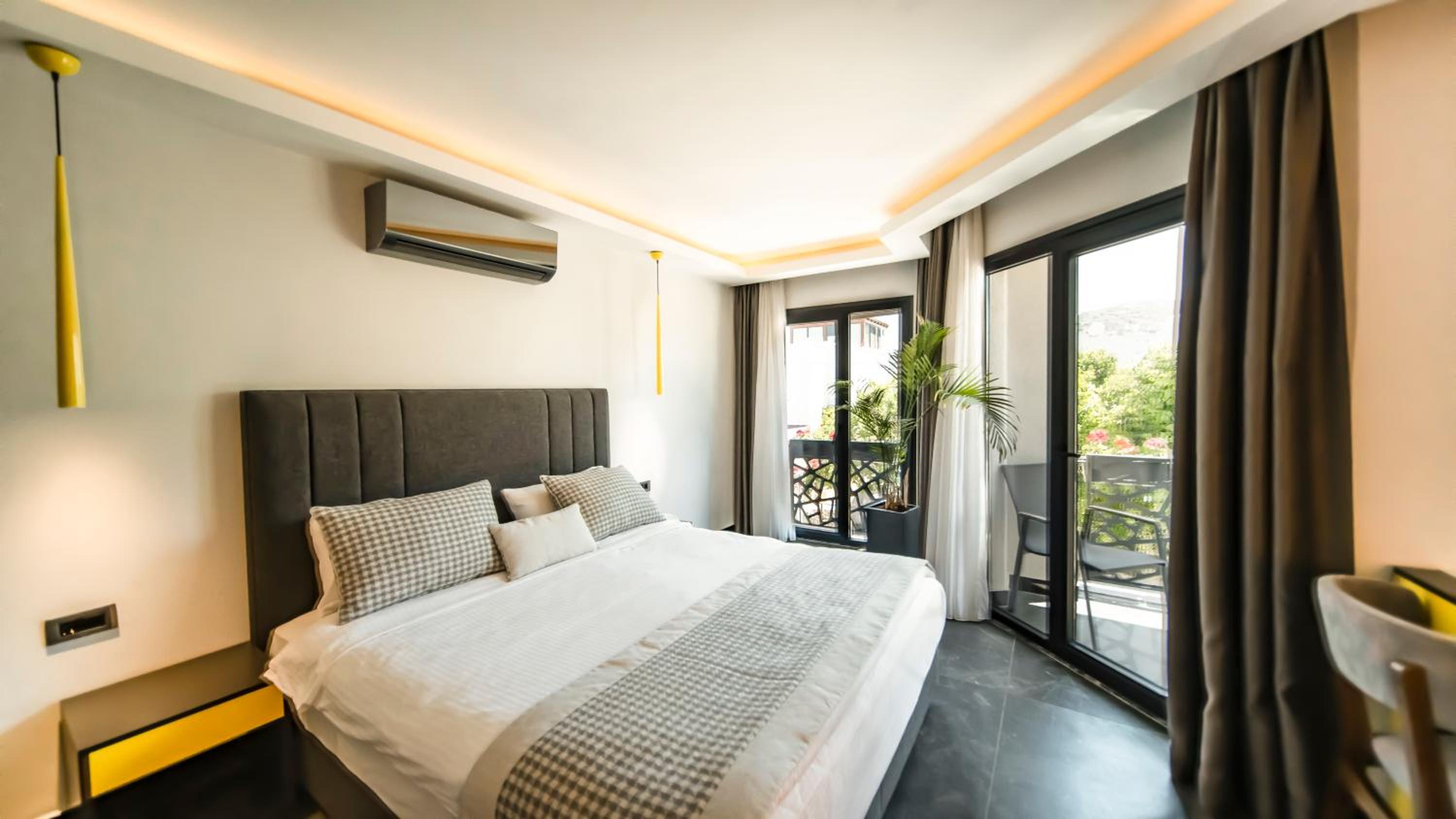 Deluxe Double Room - Photo 4