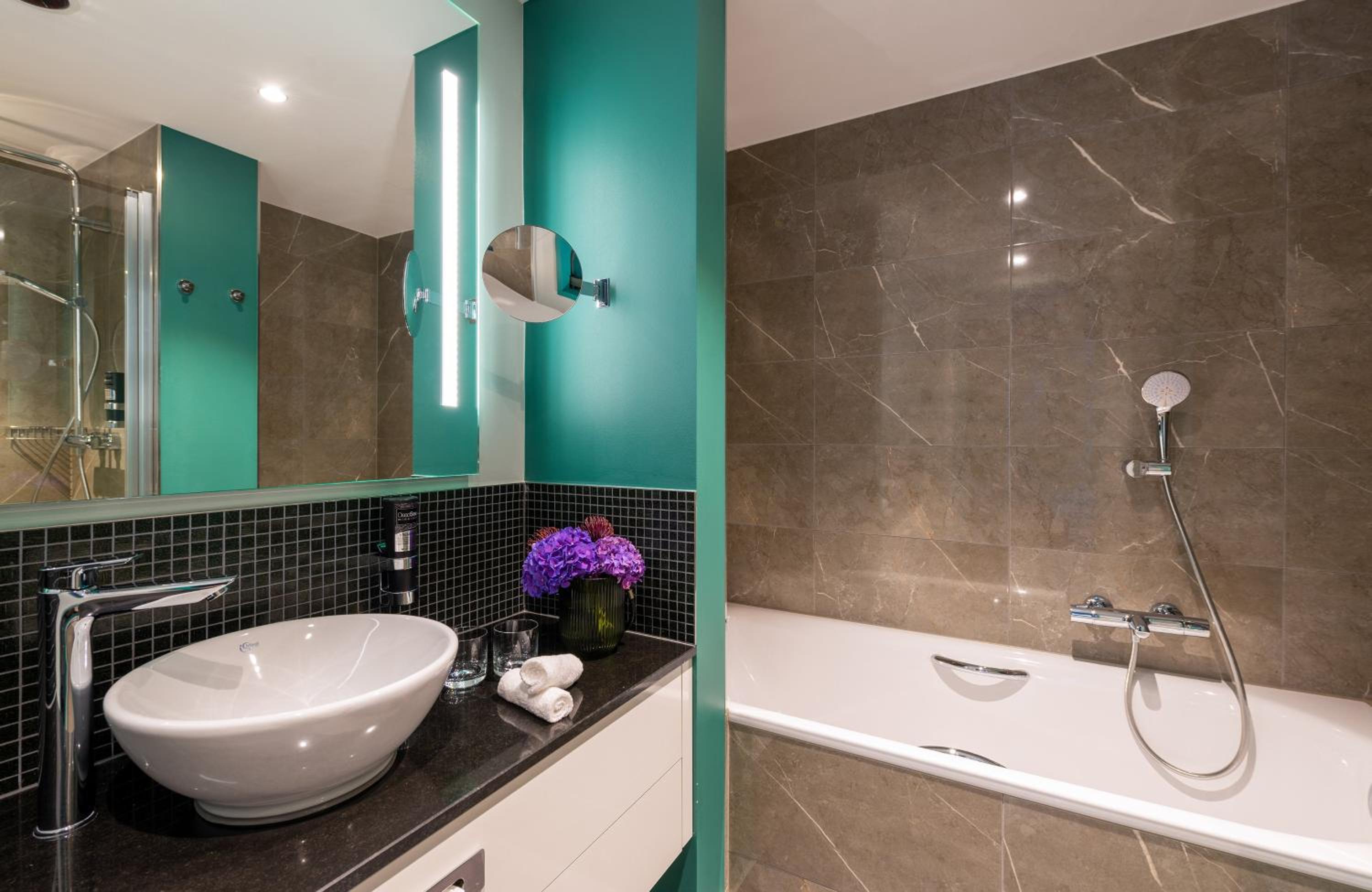 Junior Suite - Photo 6