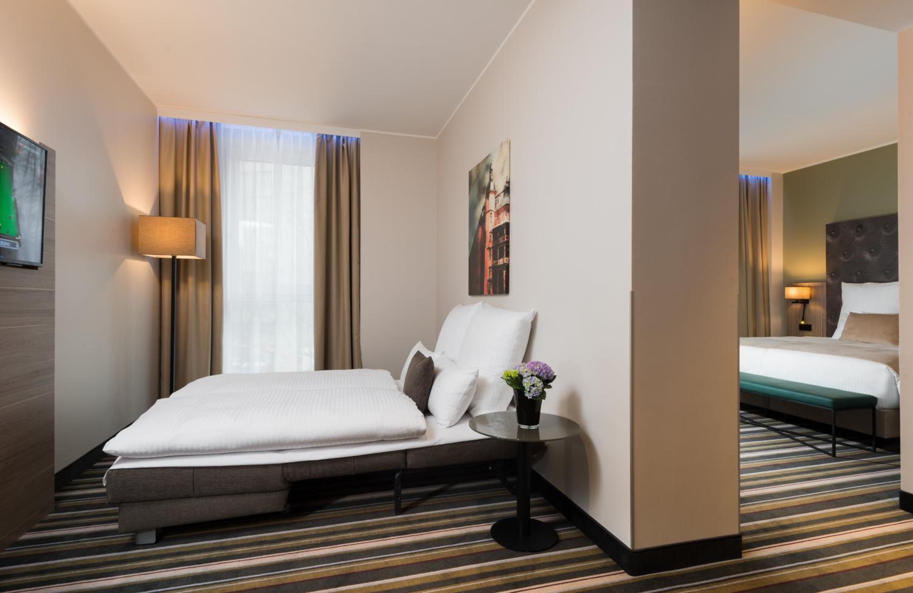 Deluxe Triple Room photo 2