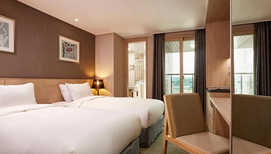 Superior Twin Room - Photo 3
