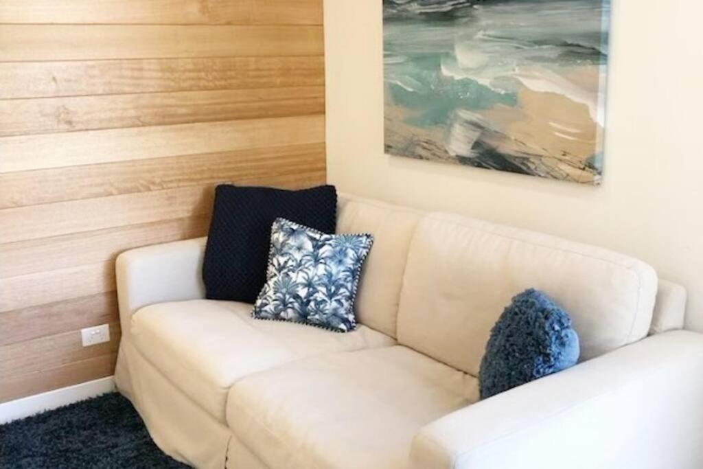 Two-Bedroom Apartment - Photo 21