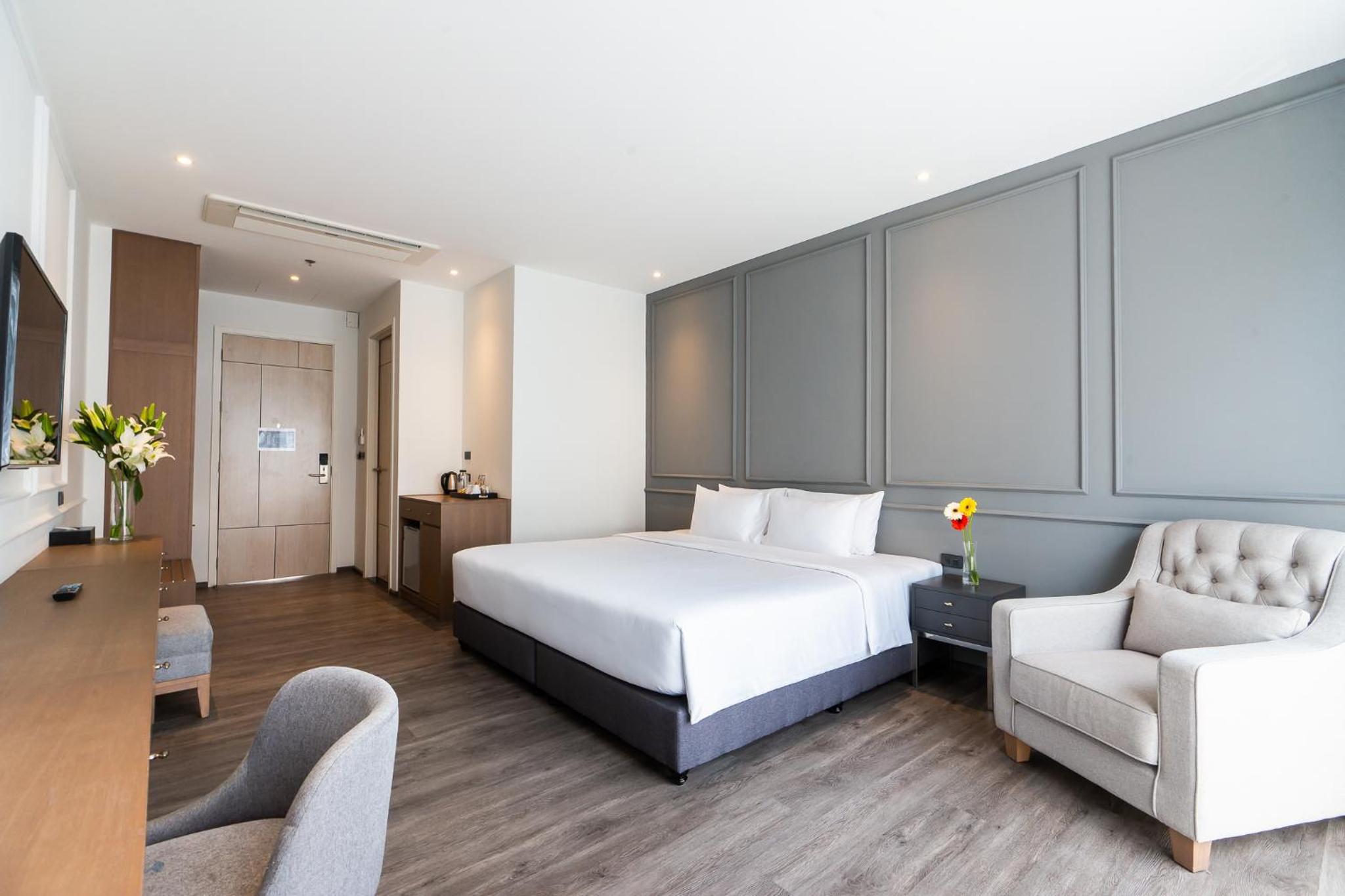 Deluxe Double Room - Photo 10