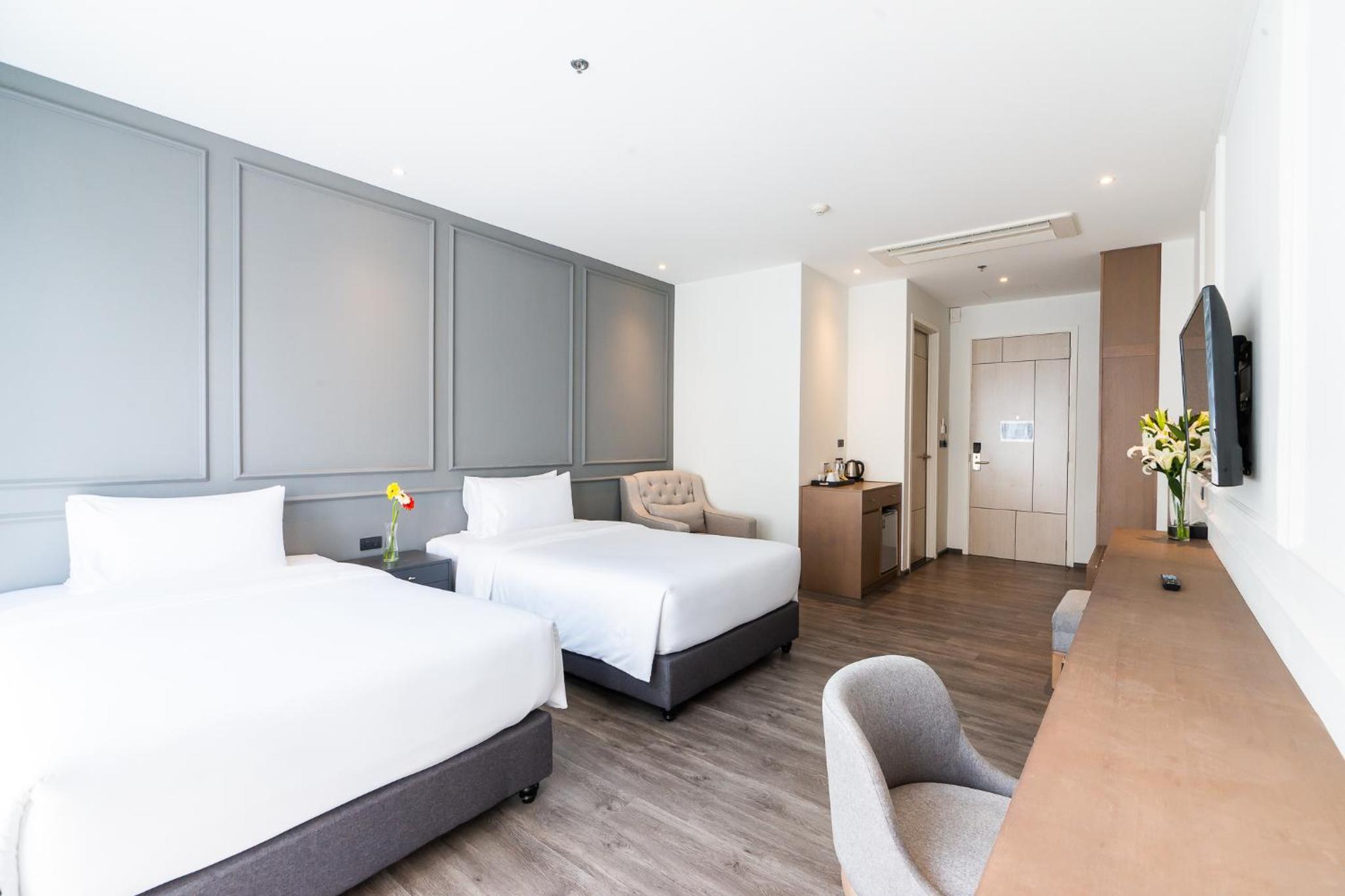 Deluxe Twin Room - Photo 9