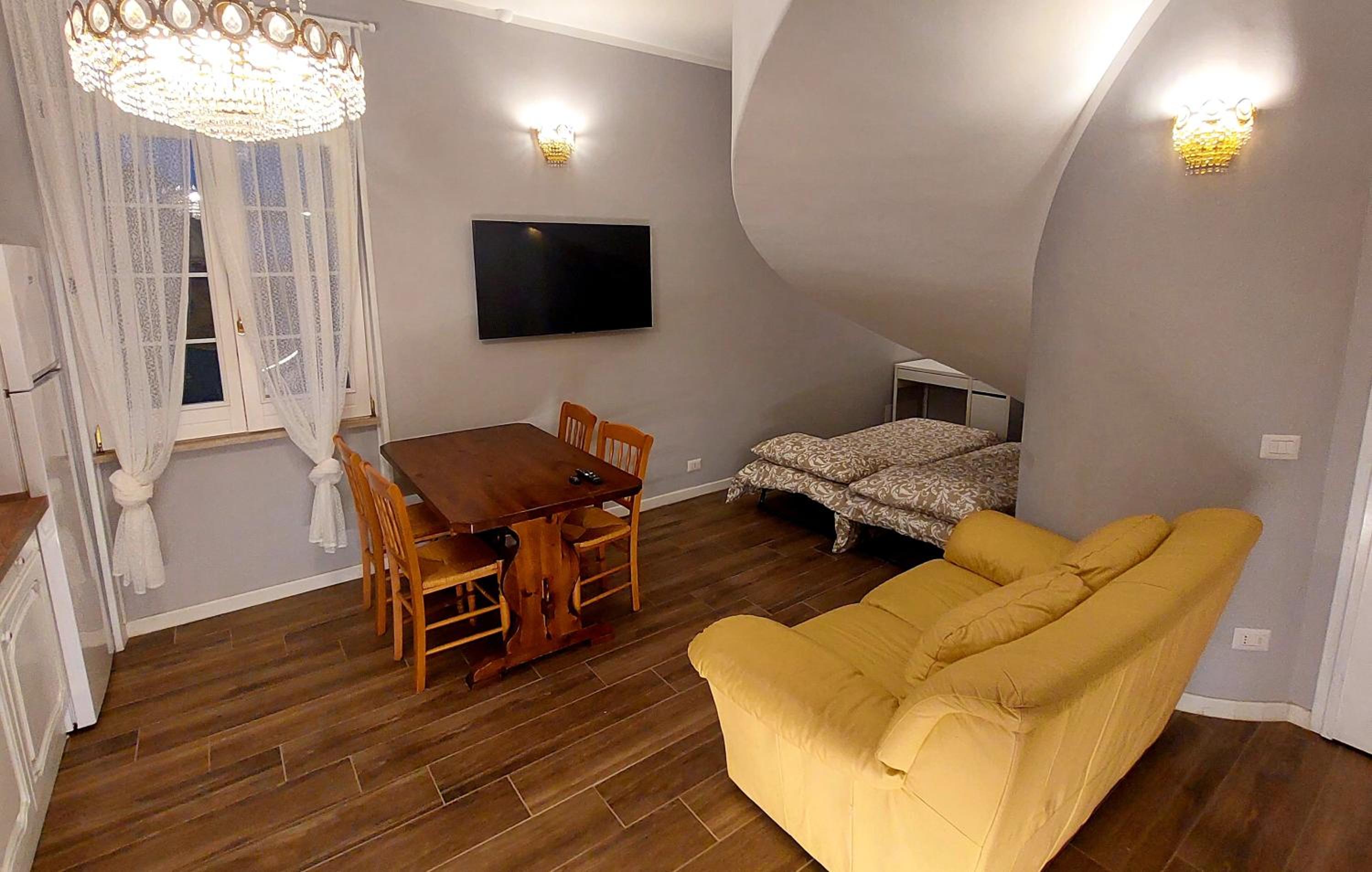 Deluxe Apartment photo 3