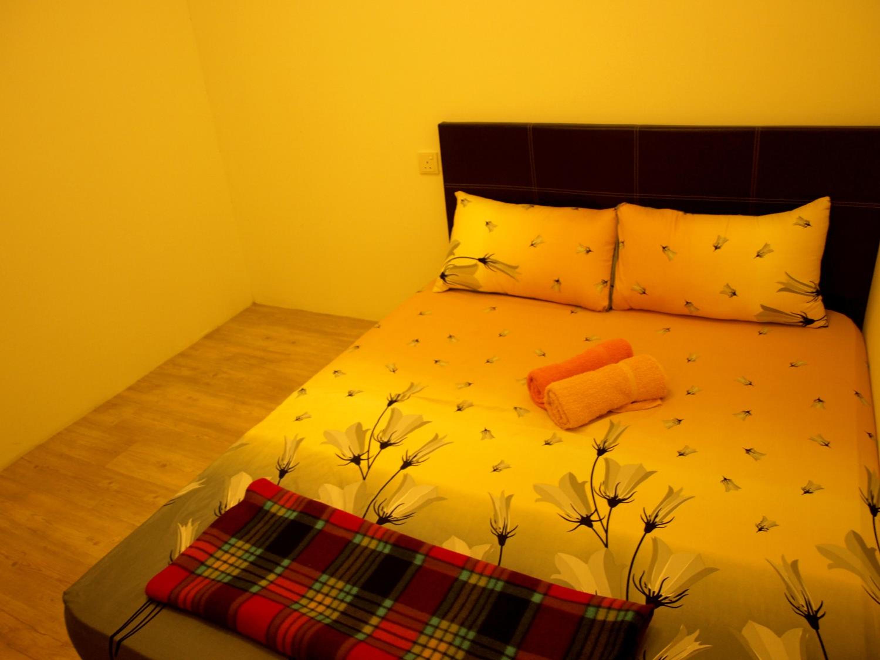 Double Room with Shared Bathroom photo 1