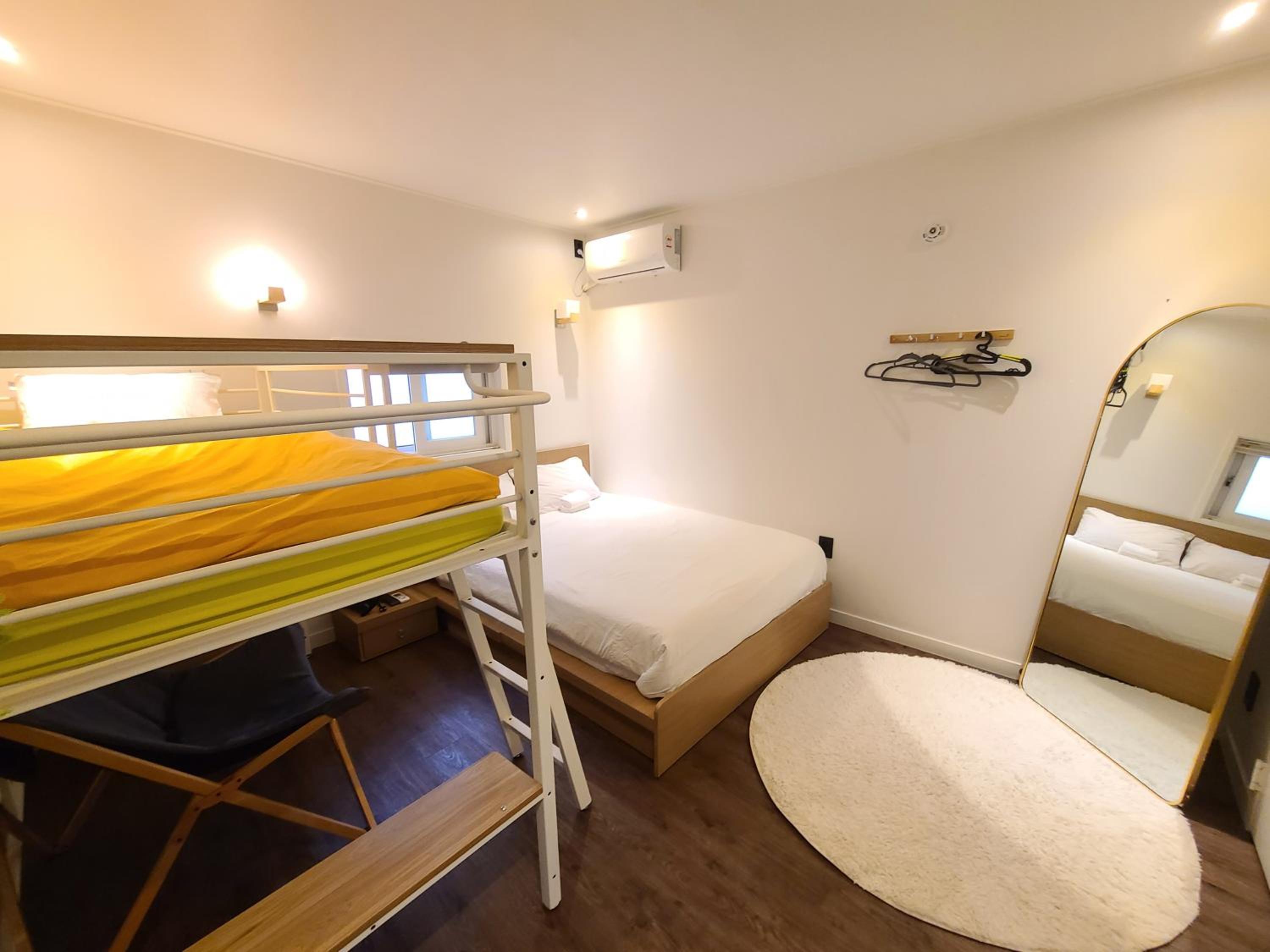 Deluxe Triple Room - Photo 17