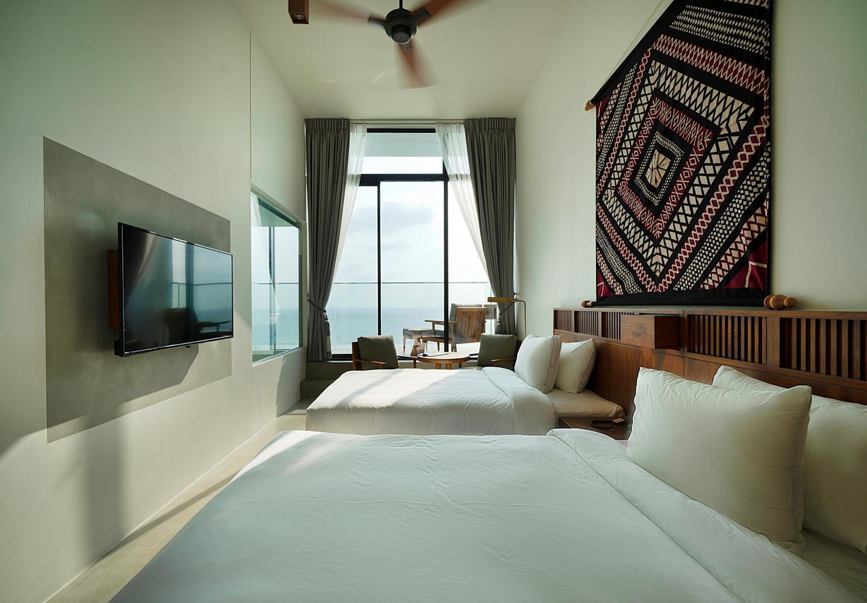 Premium Twin Sea View Room with Terrace - Photo 1