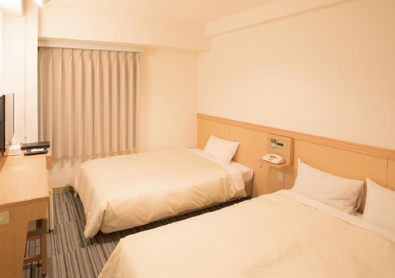 Twin Room For 3 People - Non-Smoking