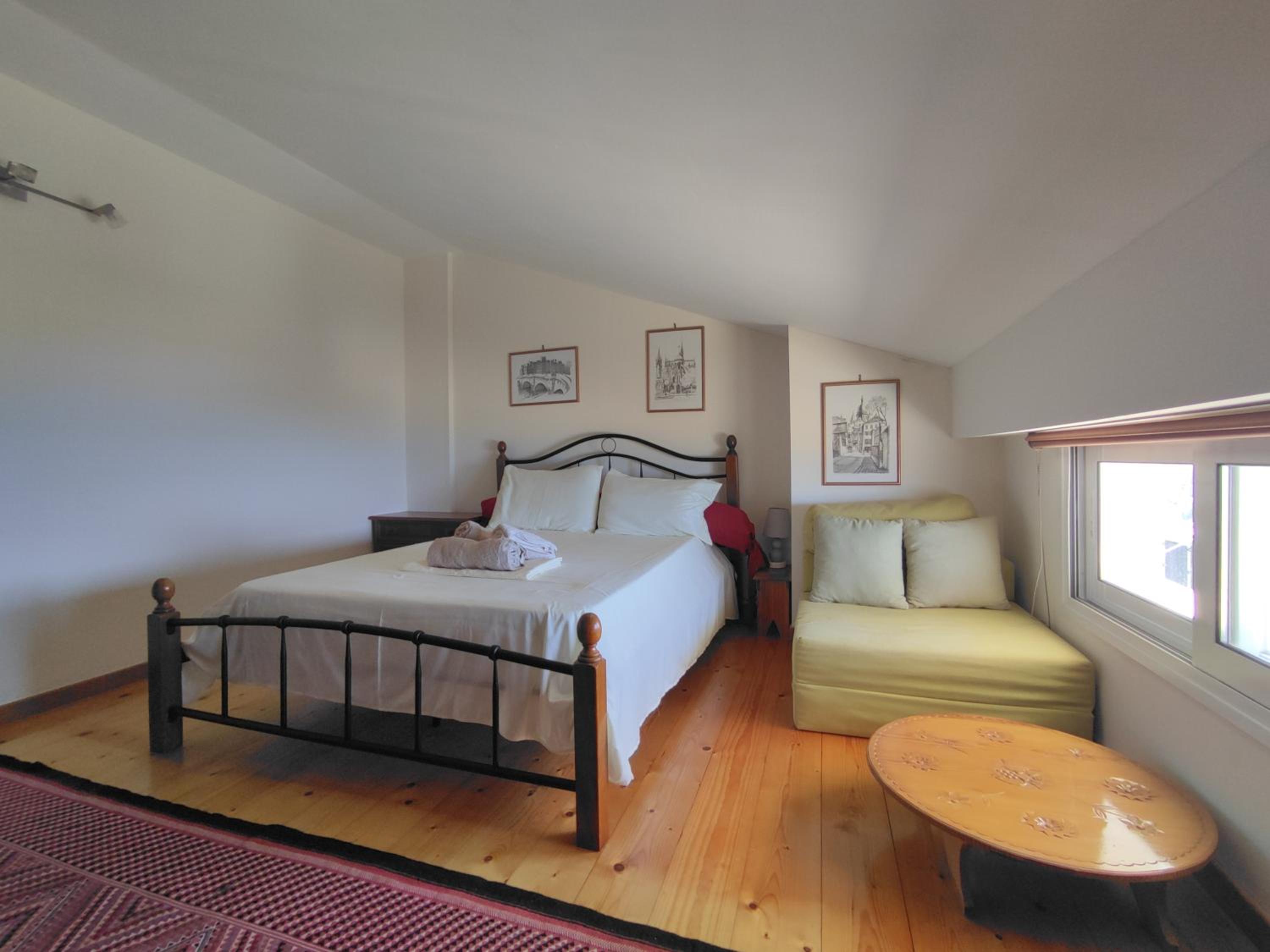 Four-Bedroom House photo 1