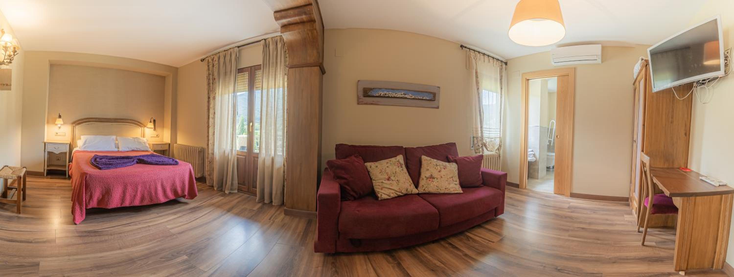 Junior Suite - Photo 12