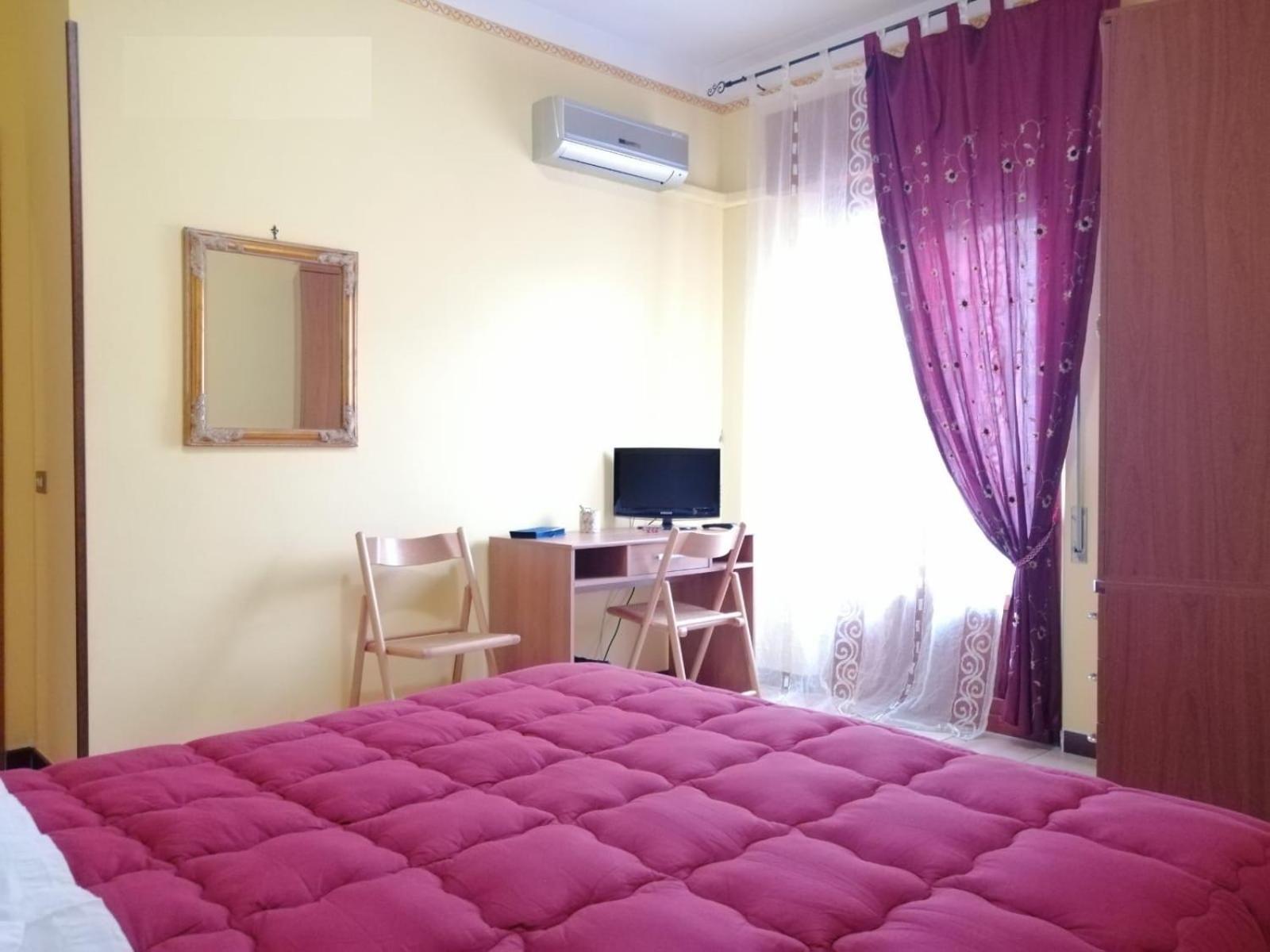 Small Double Room photo 2