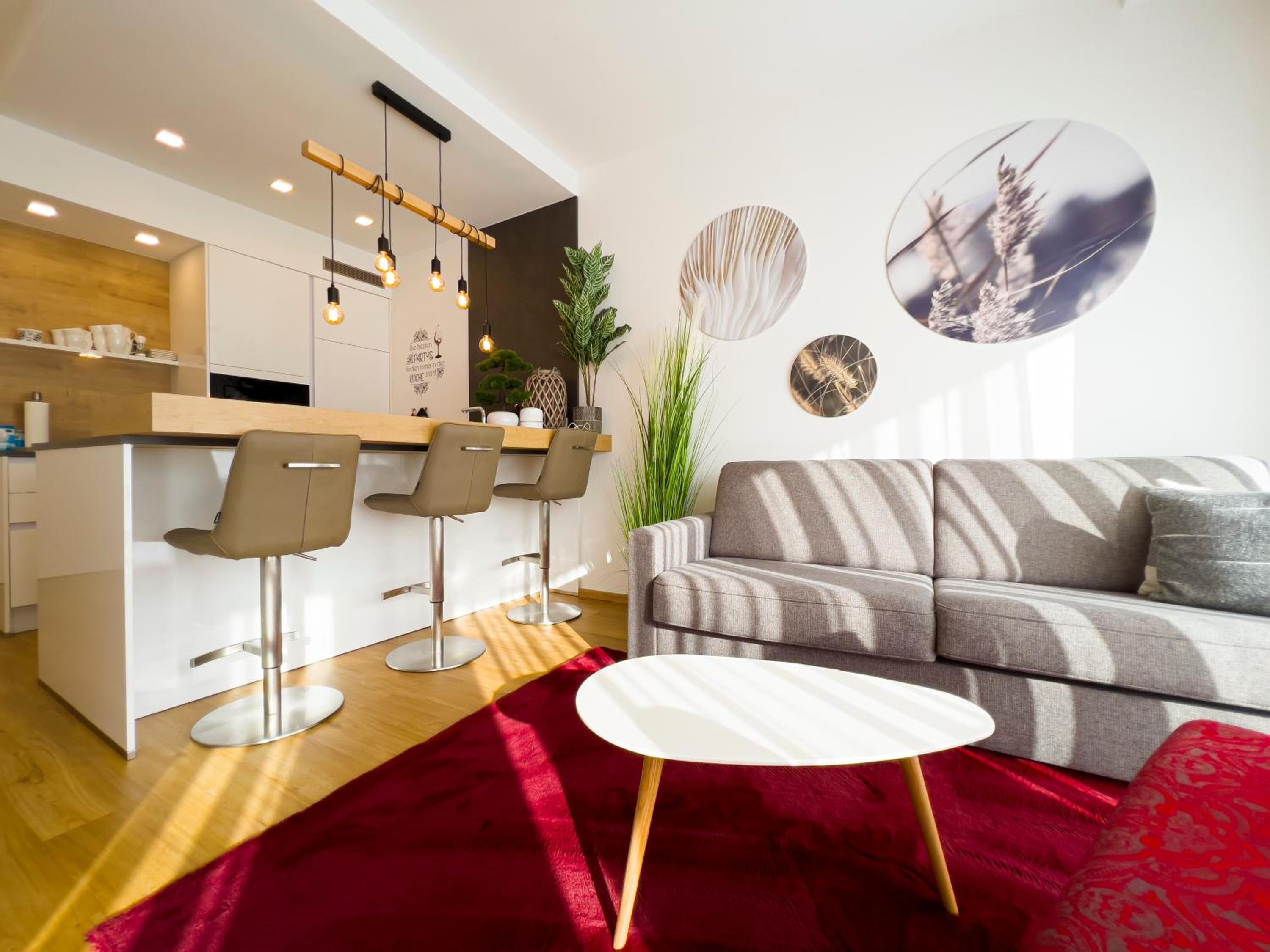 Apartment photo 1