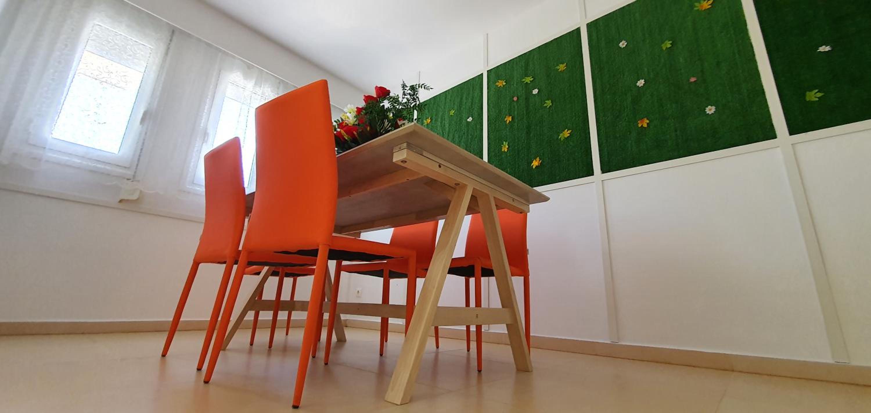 Two-Bedroom Apartment - Photo 4
