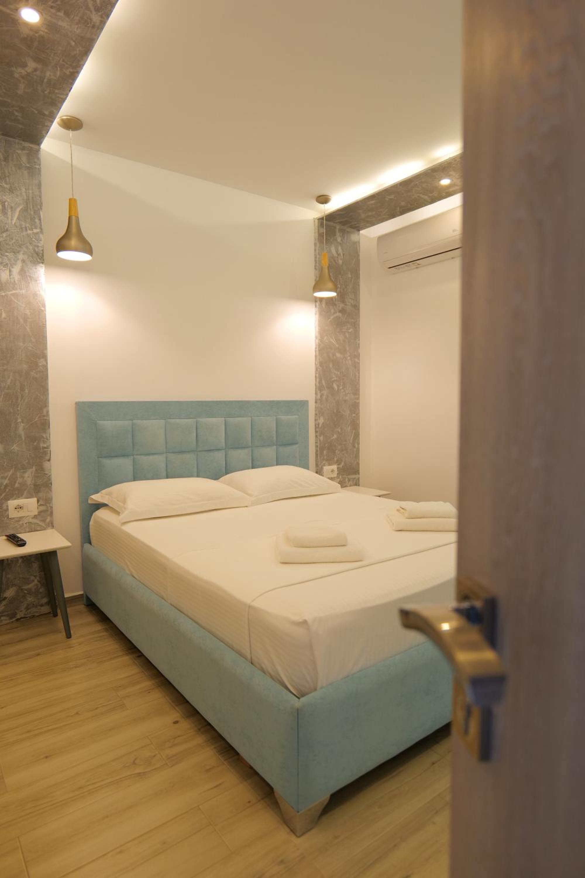 Double Room with Balcony photo 2