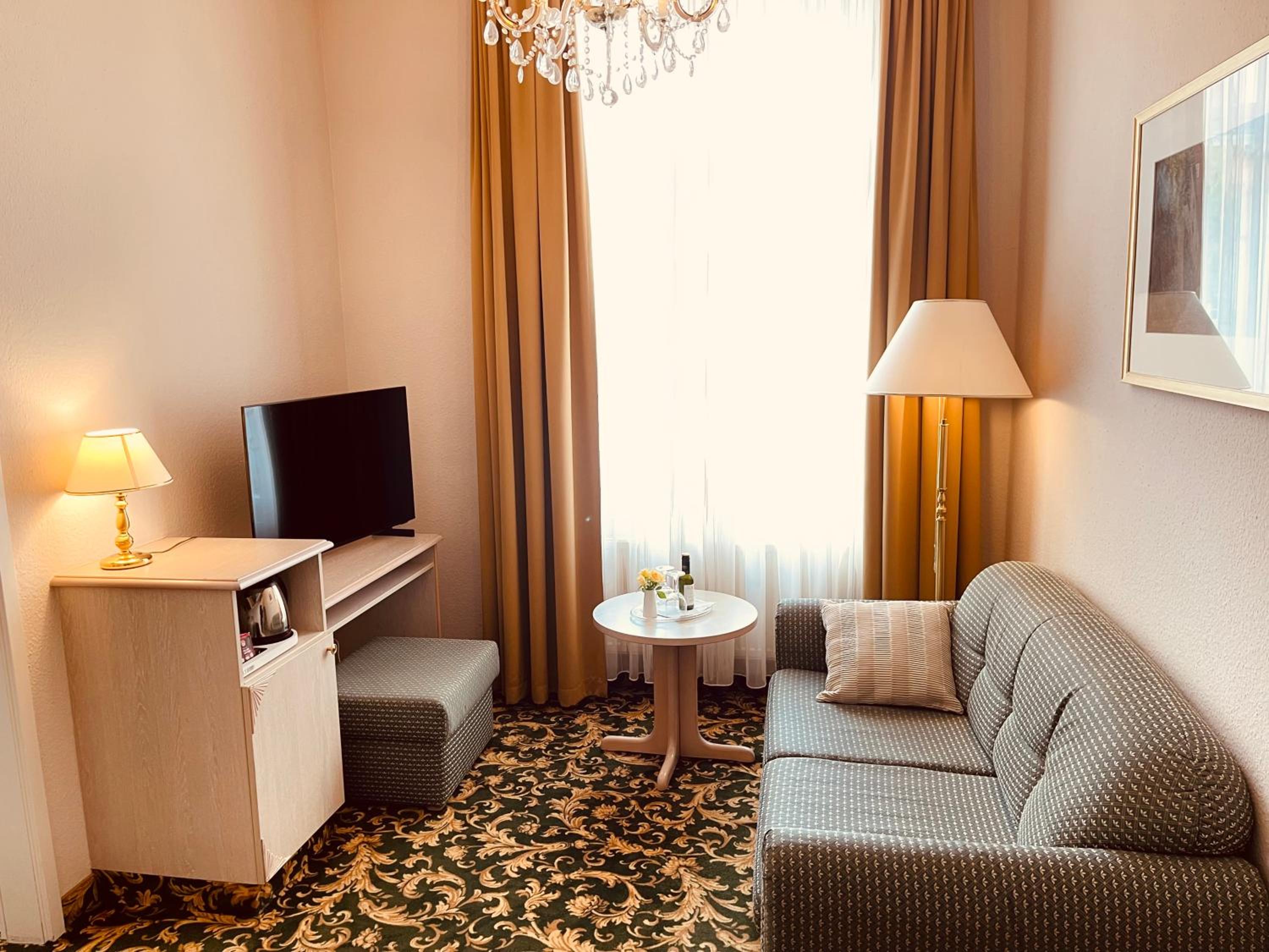 Comfort Room - Photo 7