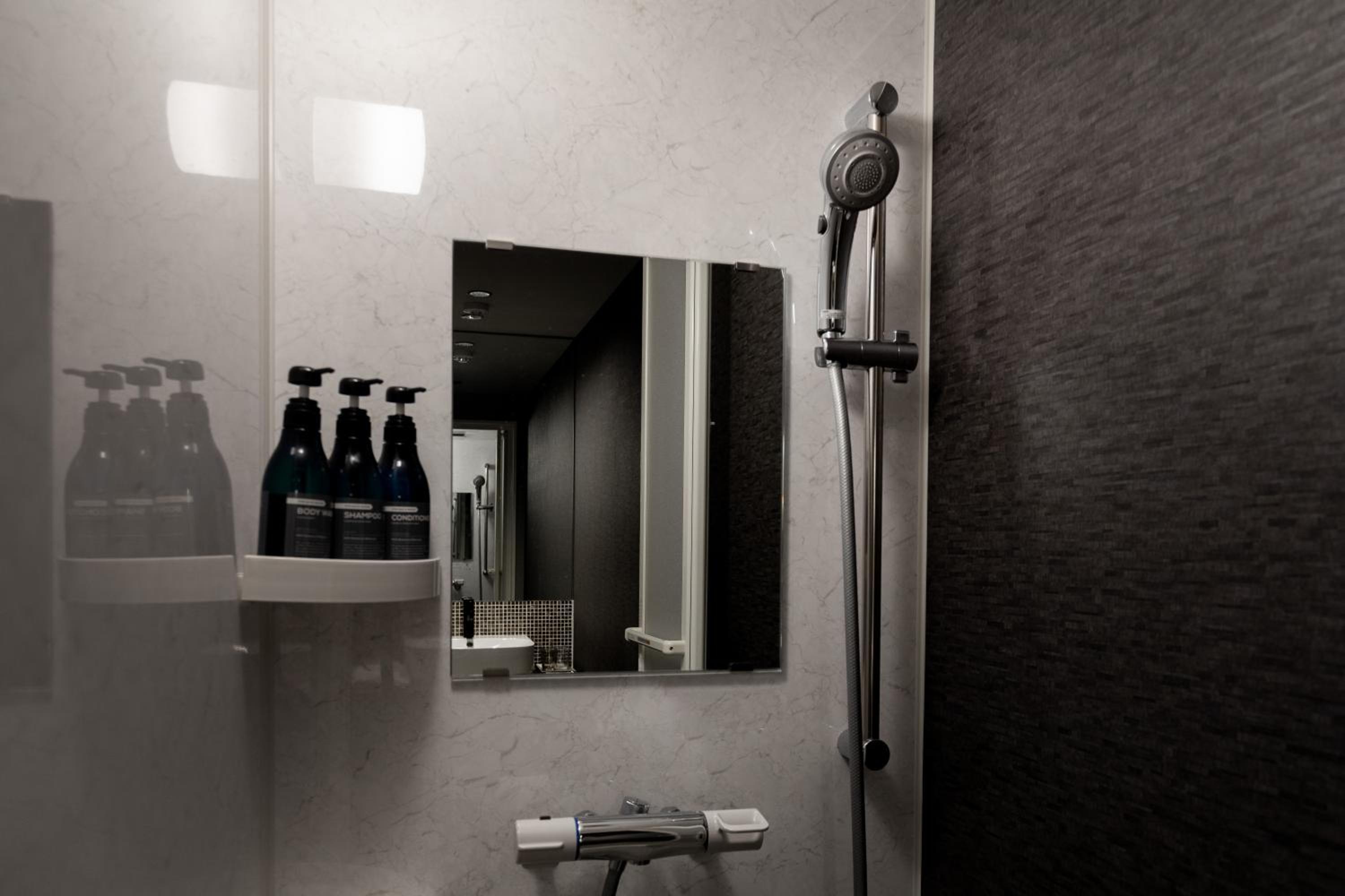 Quadruple Room with Shower photo 3