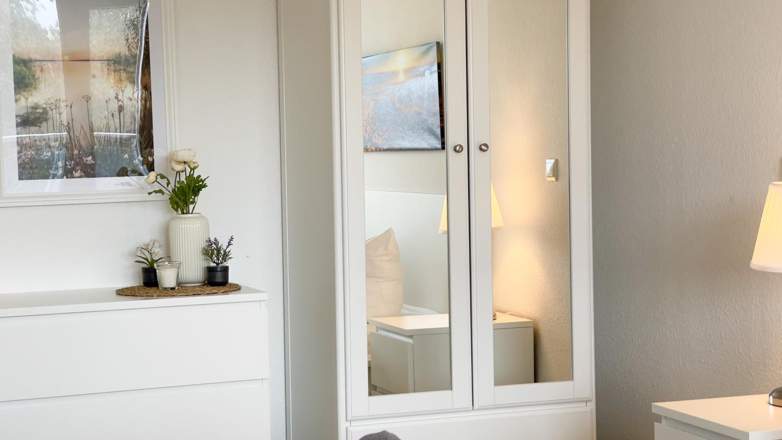 Apartment with Sea View - Photo 5