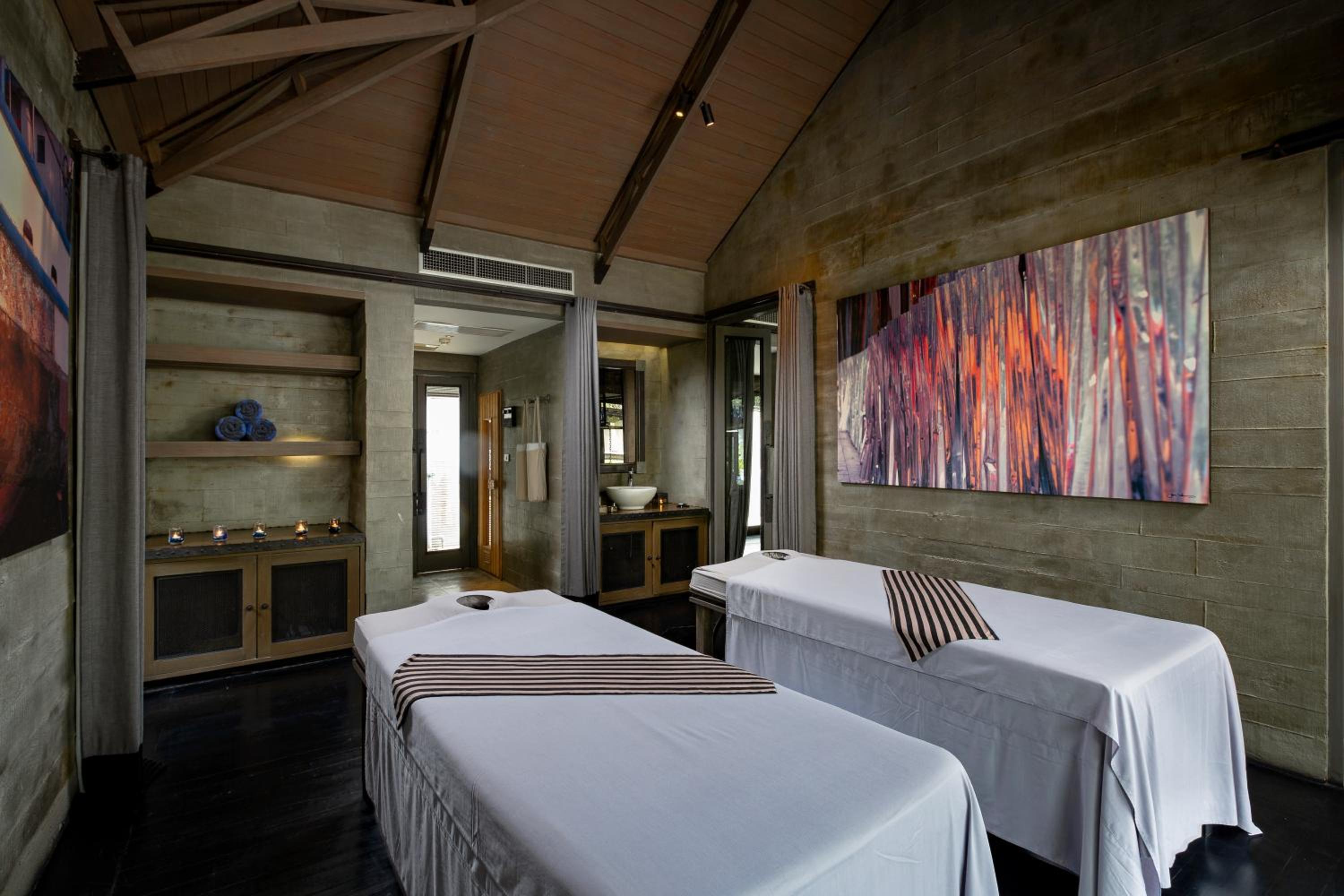 One Bedroom Pool Villa - Photo 3