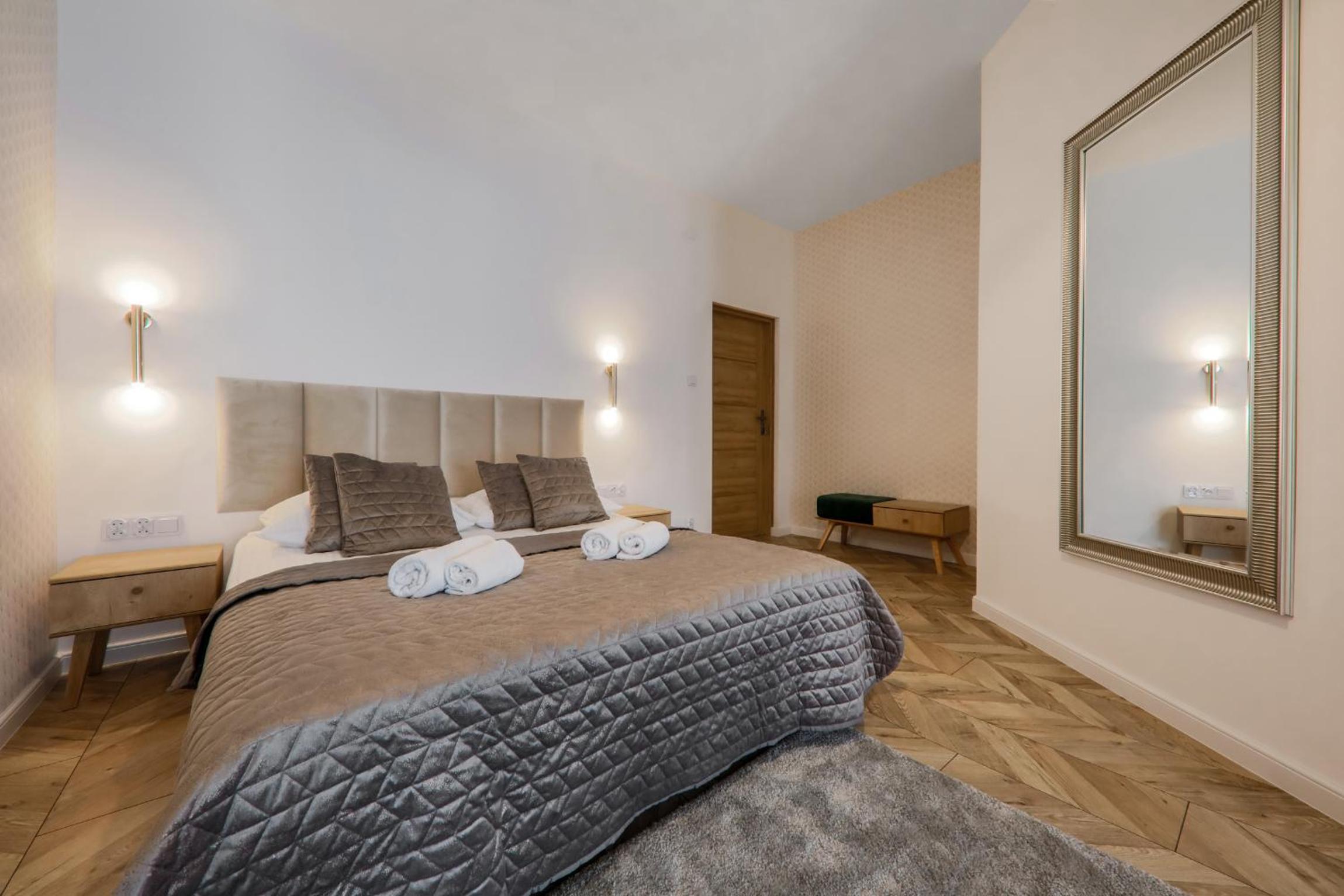 Apartment with Lake View photo 1