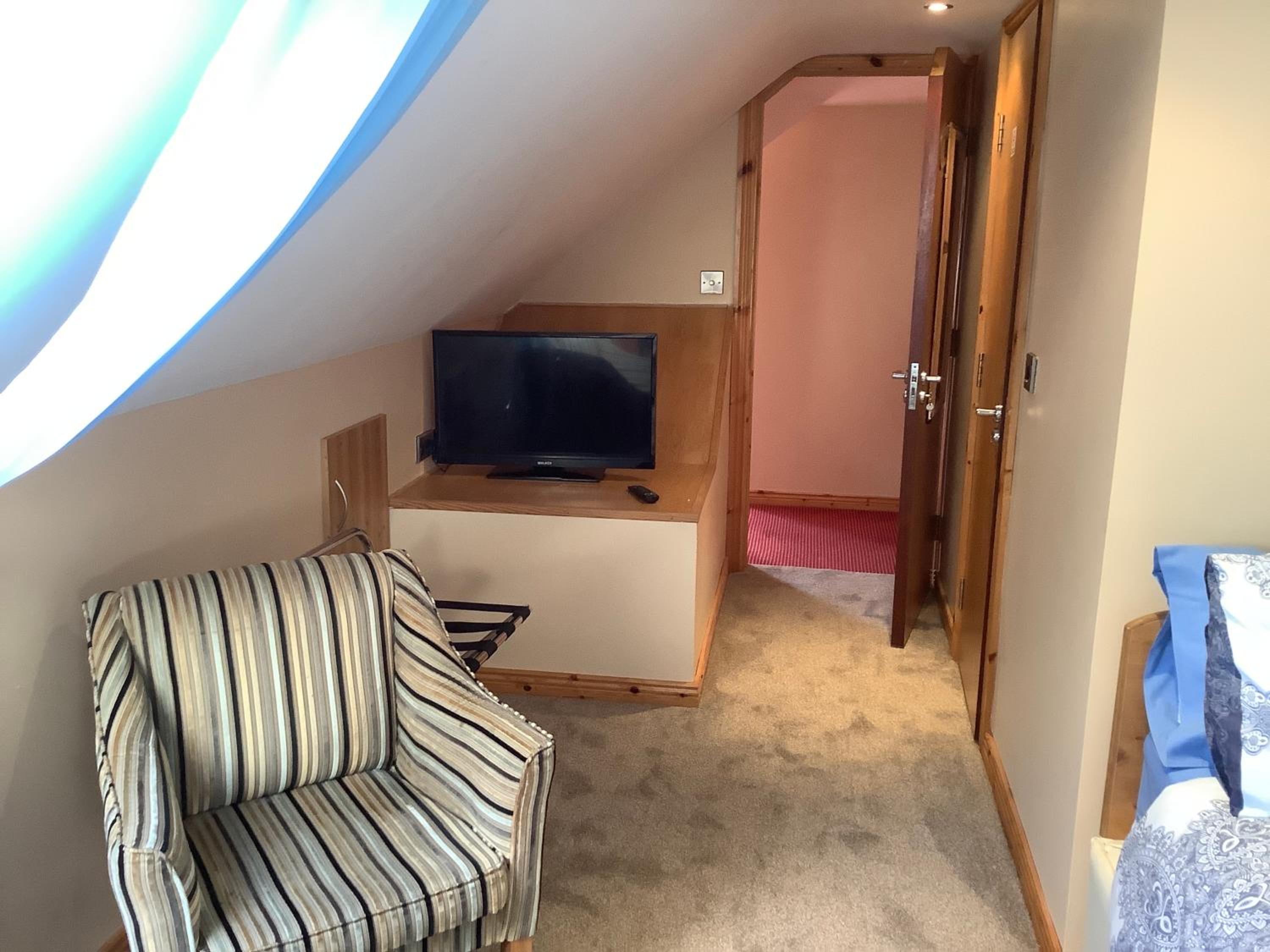 Triple Room photo 3