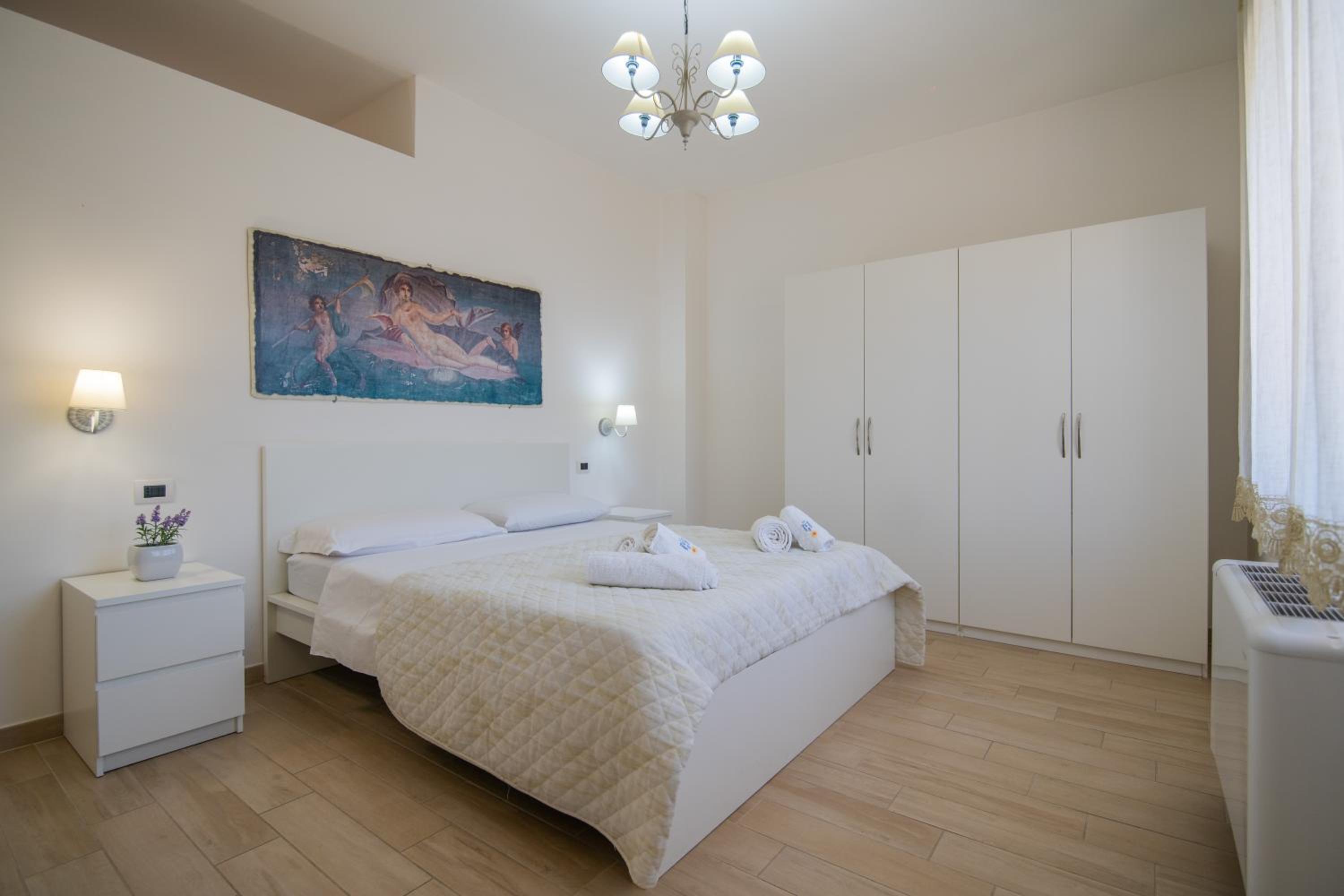 Deluxe Apartment photo 3