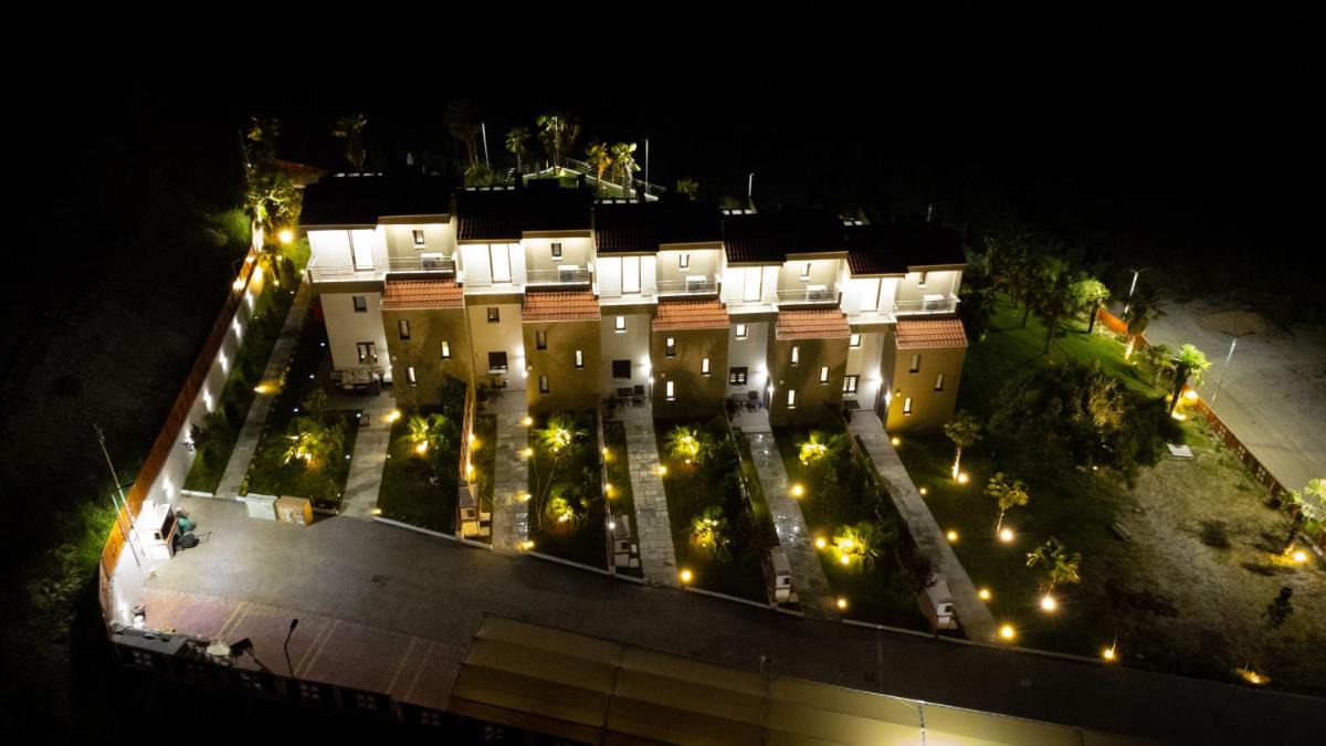 Villa with Private Pool photo 2