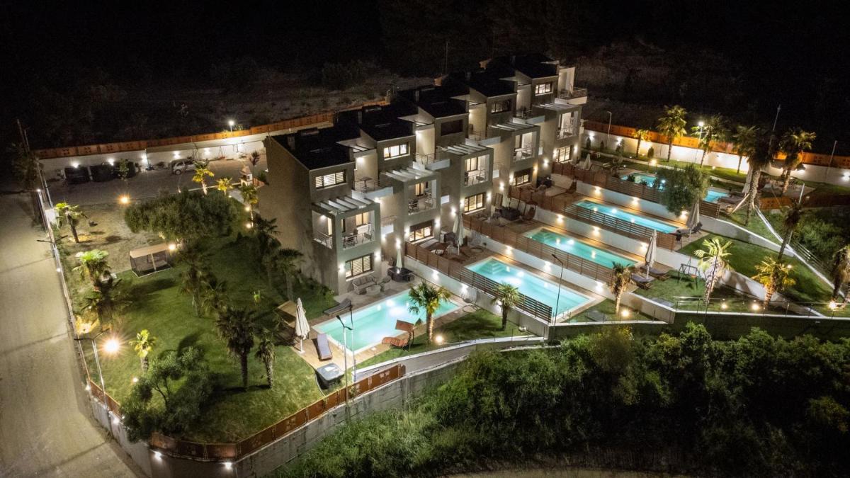 Villa with Private Pool photo 3