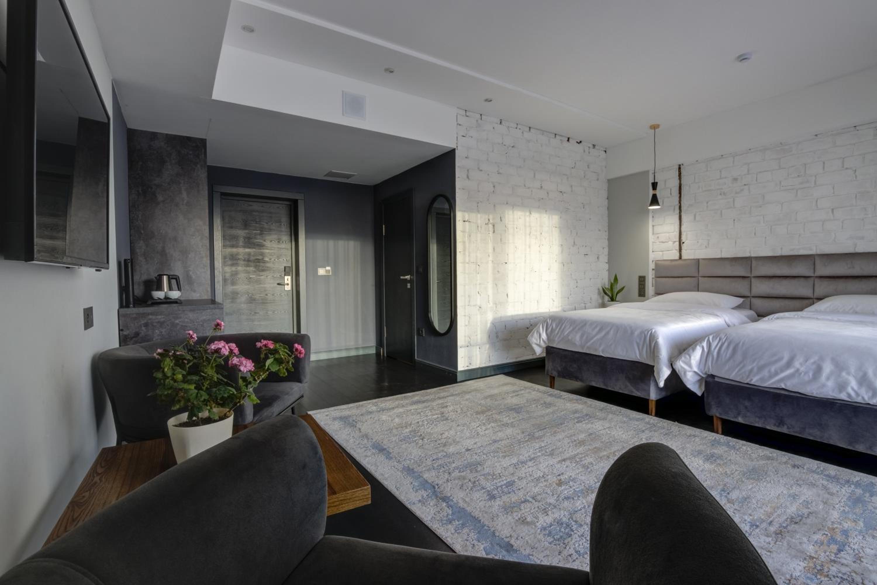 Quadruple Room with Shower