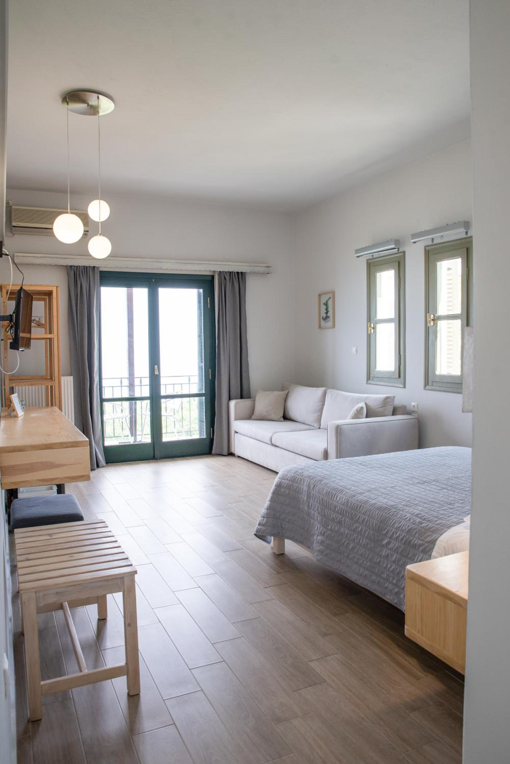 Comfort Quadruple Room - Photo 4