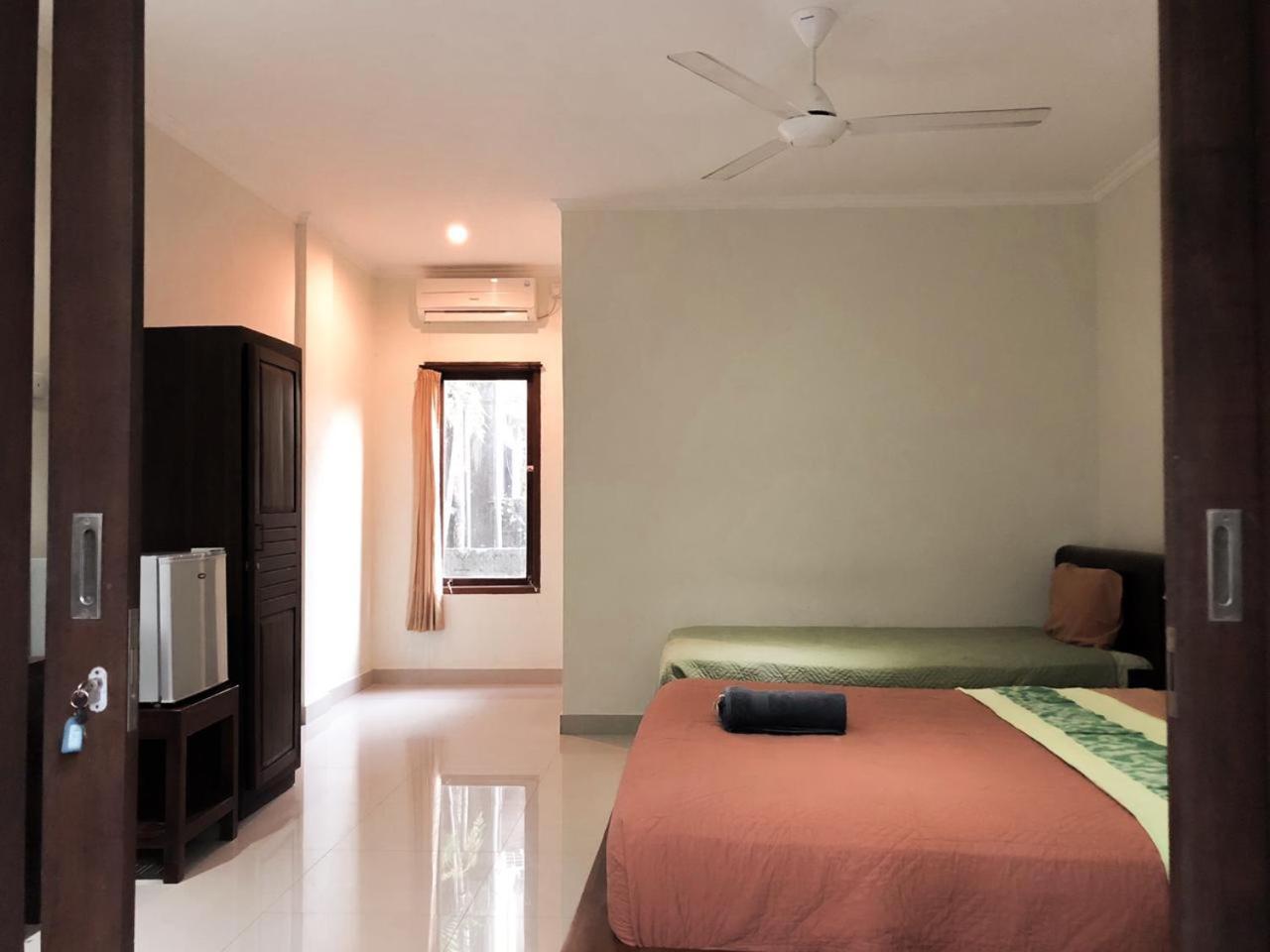 Family Room - Photo 3
