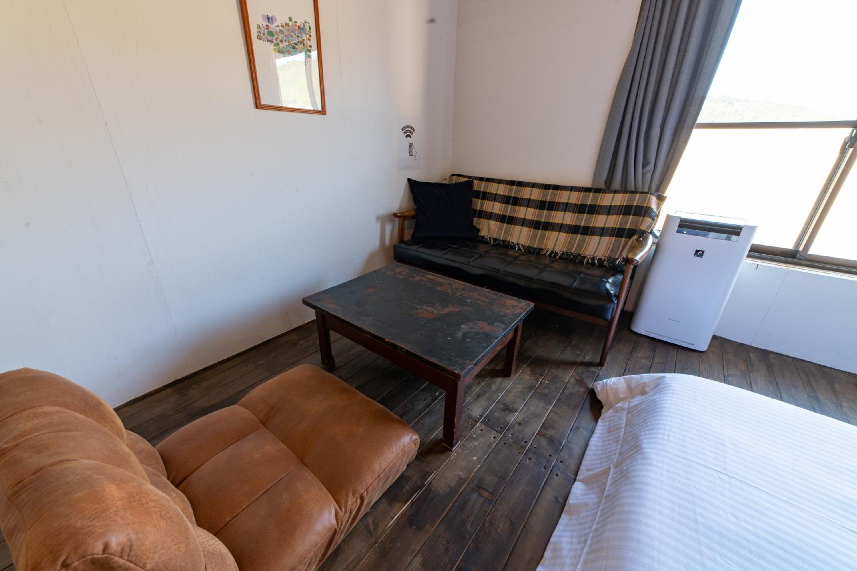 Triple Room with Shared Bathroom photo 3