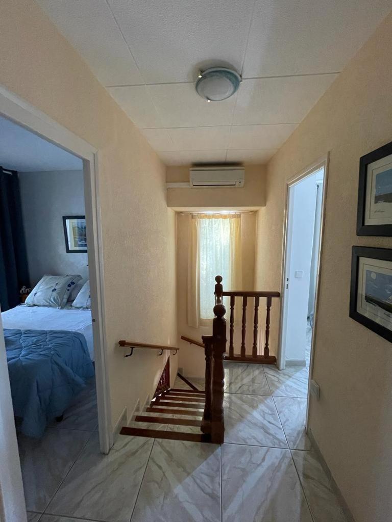 Casa de tres habitaciones