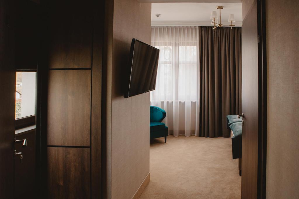 Standard Double Room - Photo 4