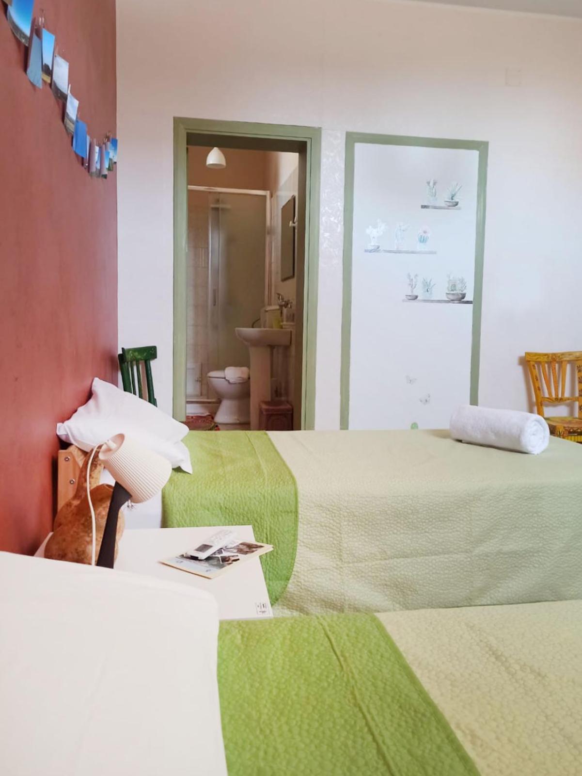 Twin Room with Private Bathroom