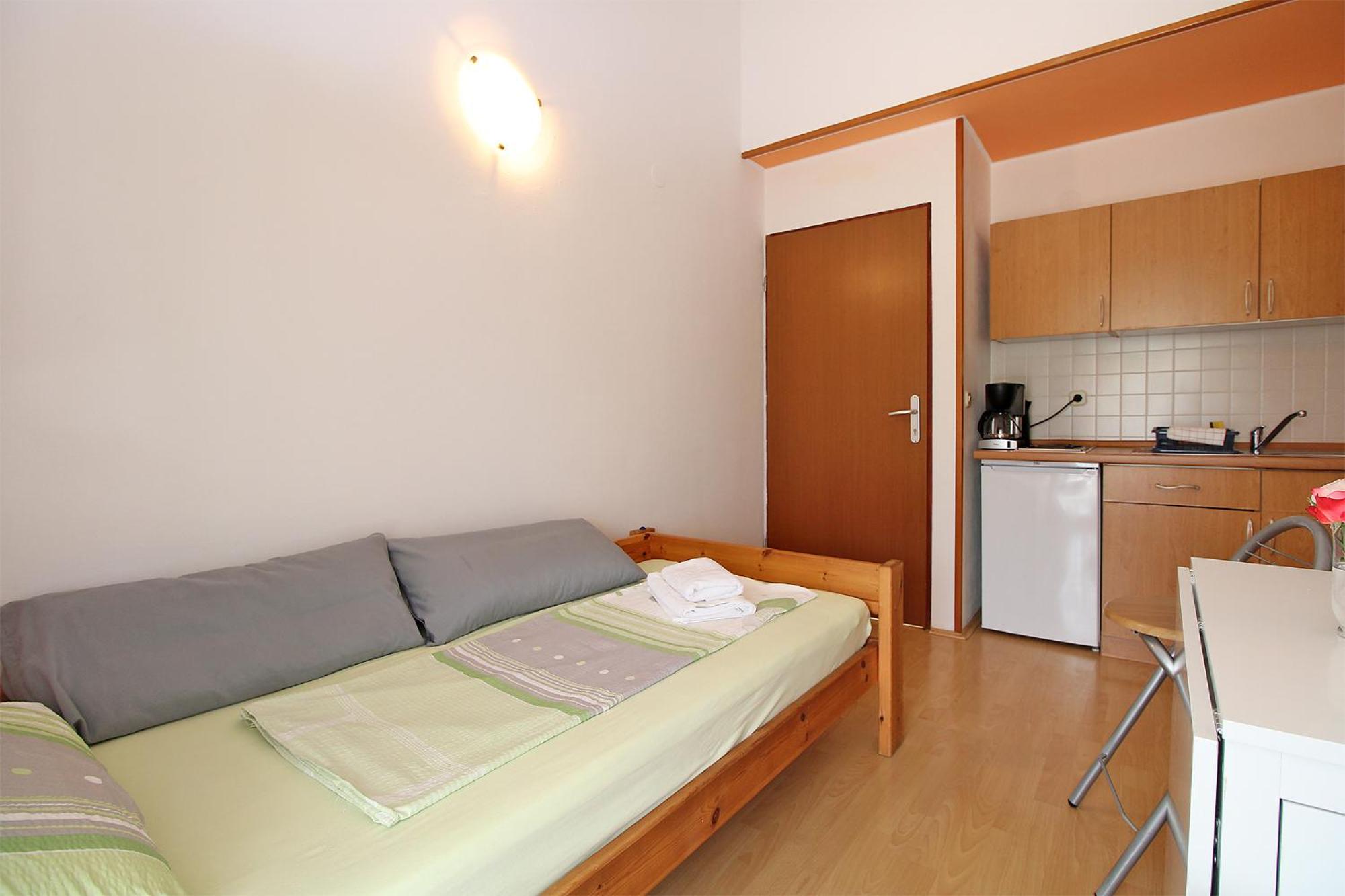 Apartment photo 3