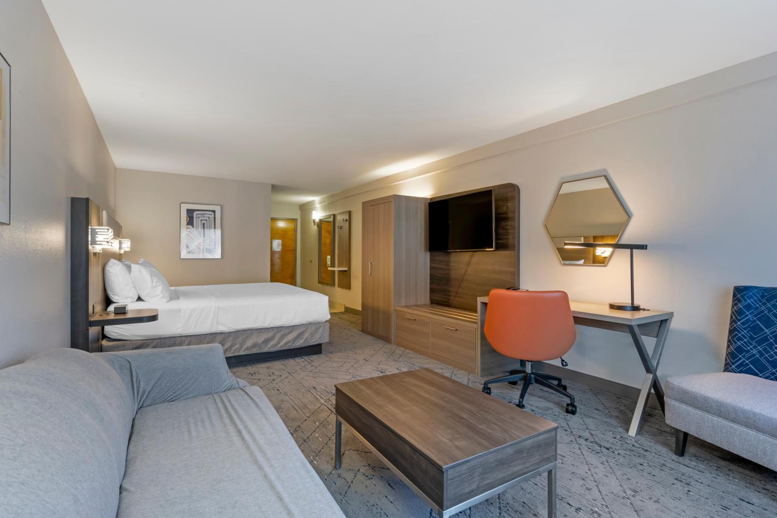 King Suite with Sofa Bed - Photo 1