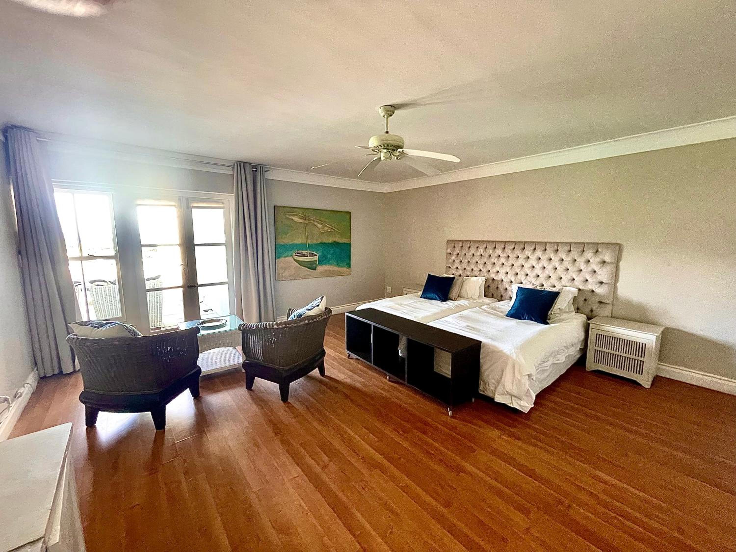 Double Room with Sea View - Photo 1