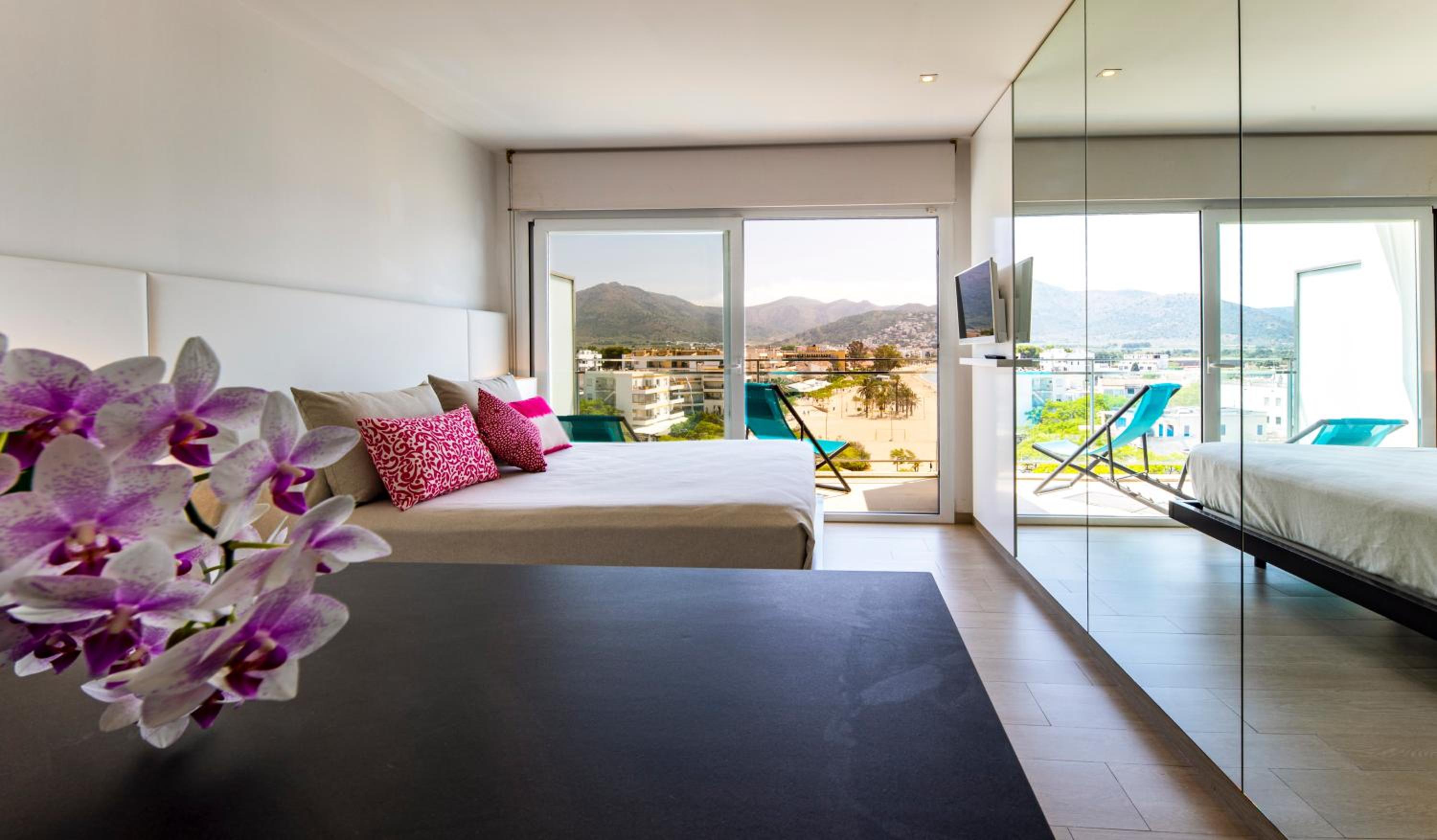 Habitación Premium con Vista Parcial al Mar