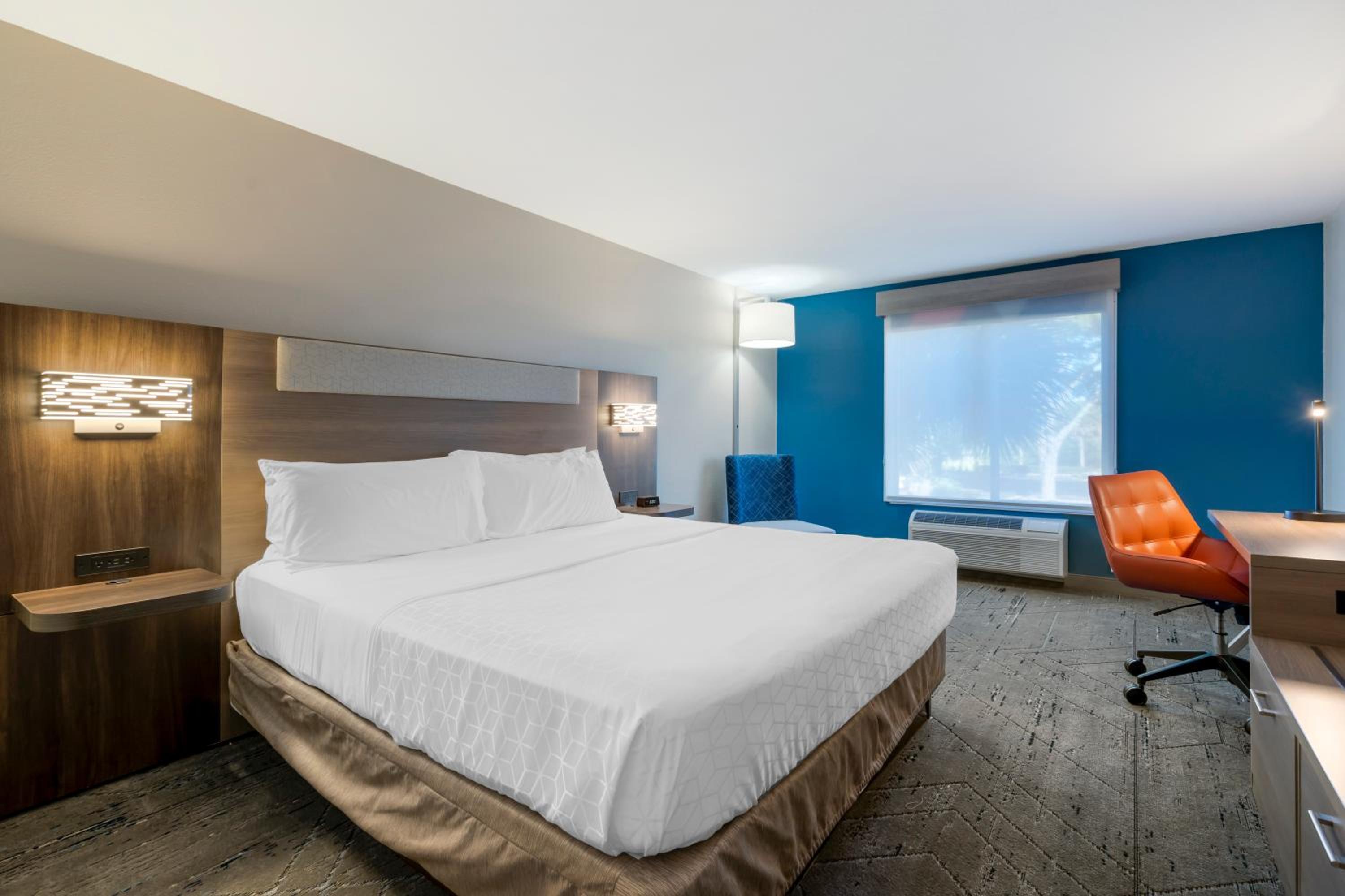 Standard Room - Photo 1