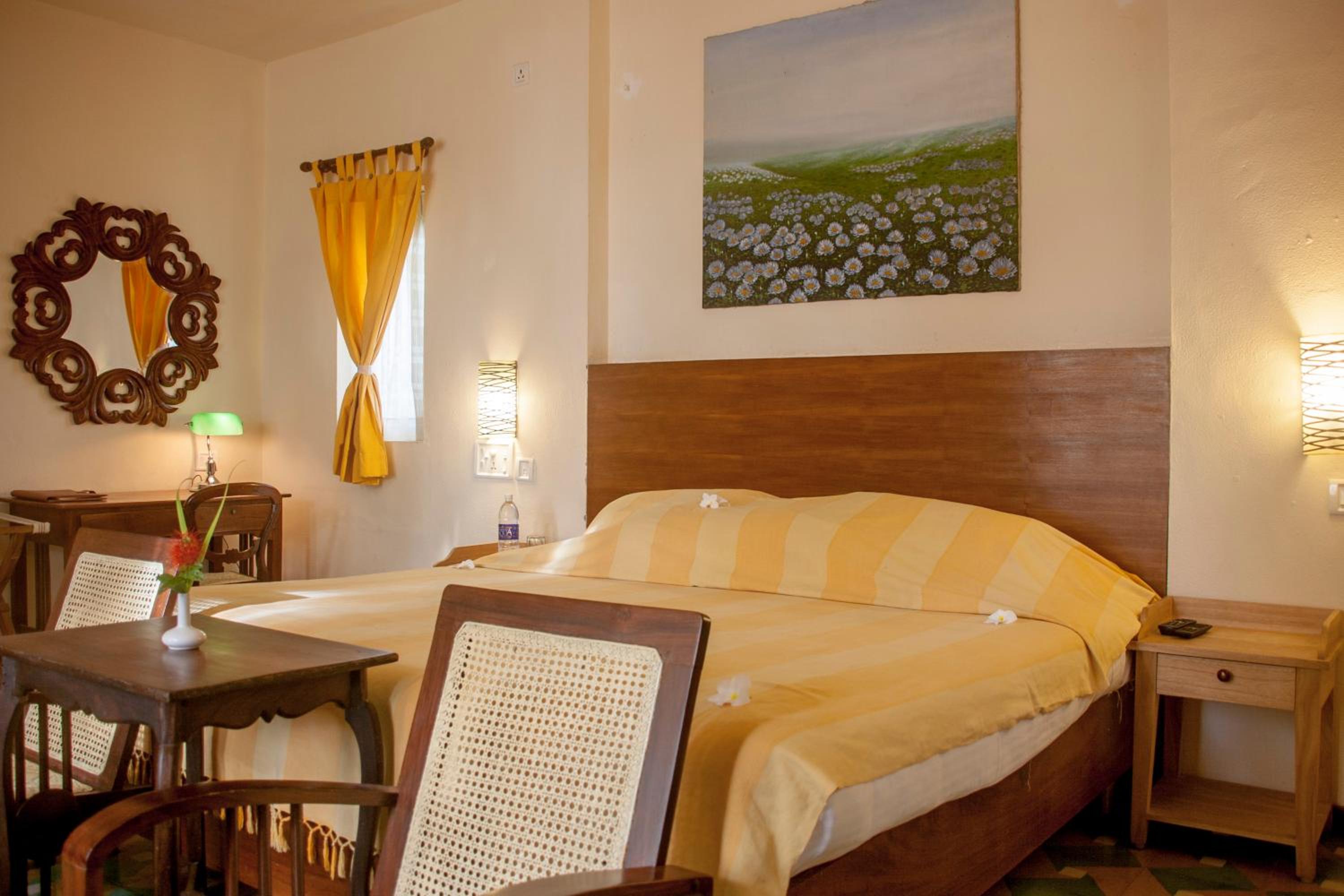 Deluxe Double Room on Ground Floor with Garden View