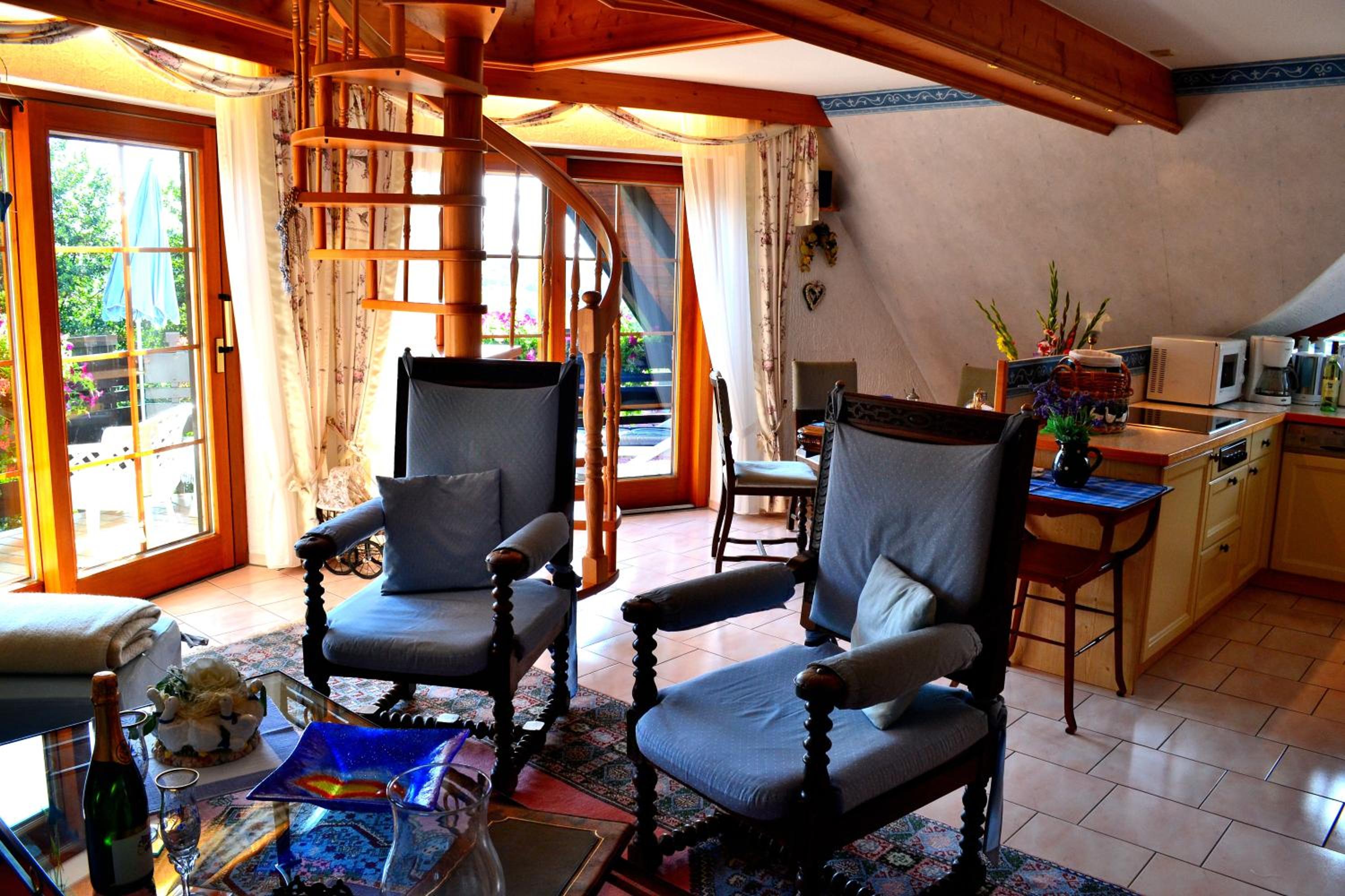 Superior One-Bedroom Apartment with Balcony