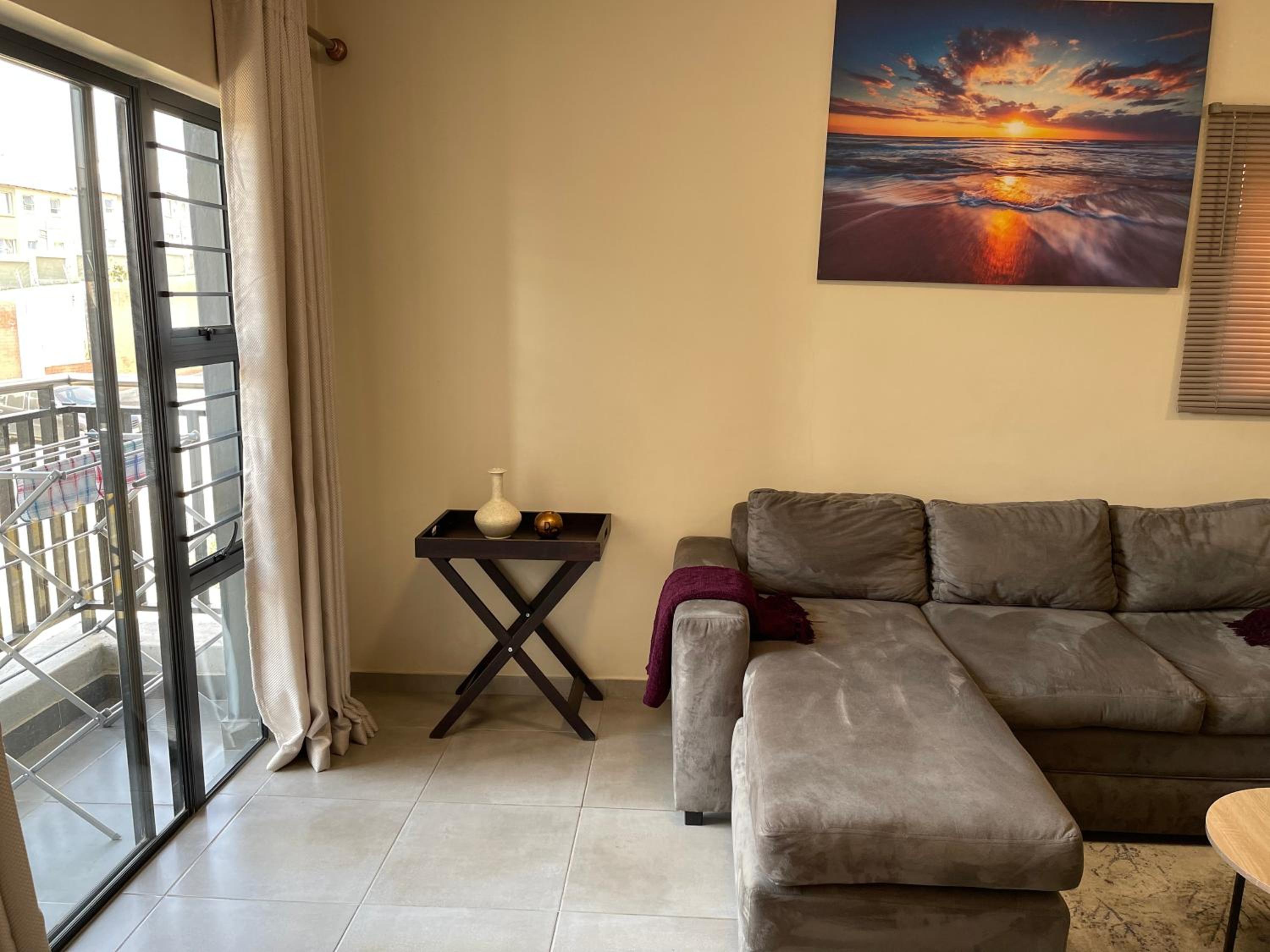 Two-Bedroom Apartment - Photo 15